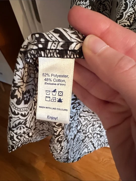 Image for Tilley patterned long-sleeved tunic, made in Canada