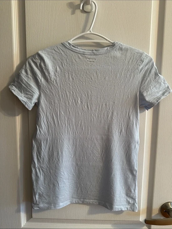 Image for T-shirt bleu pâle avec motif brodé Sunday Best Aritzia