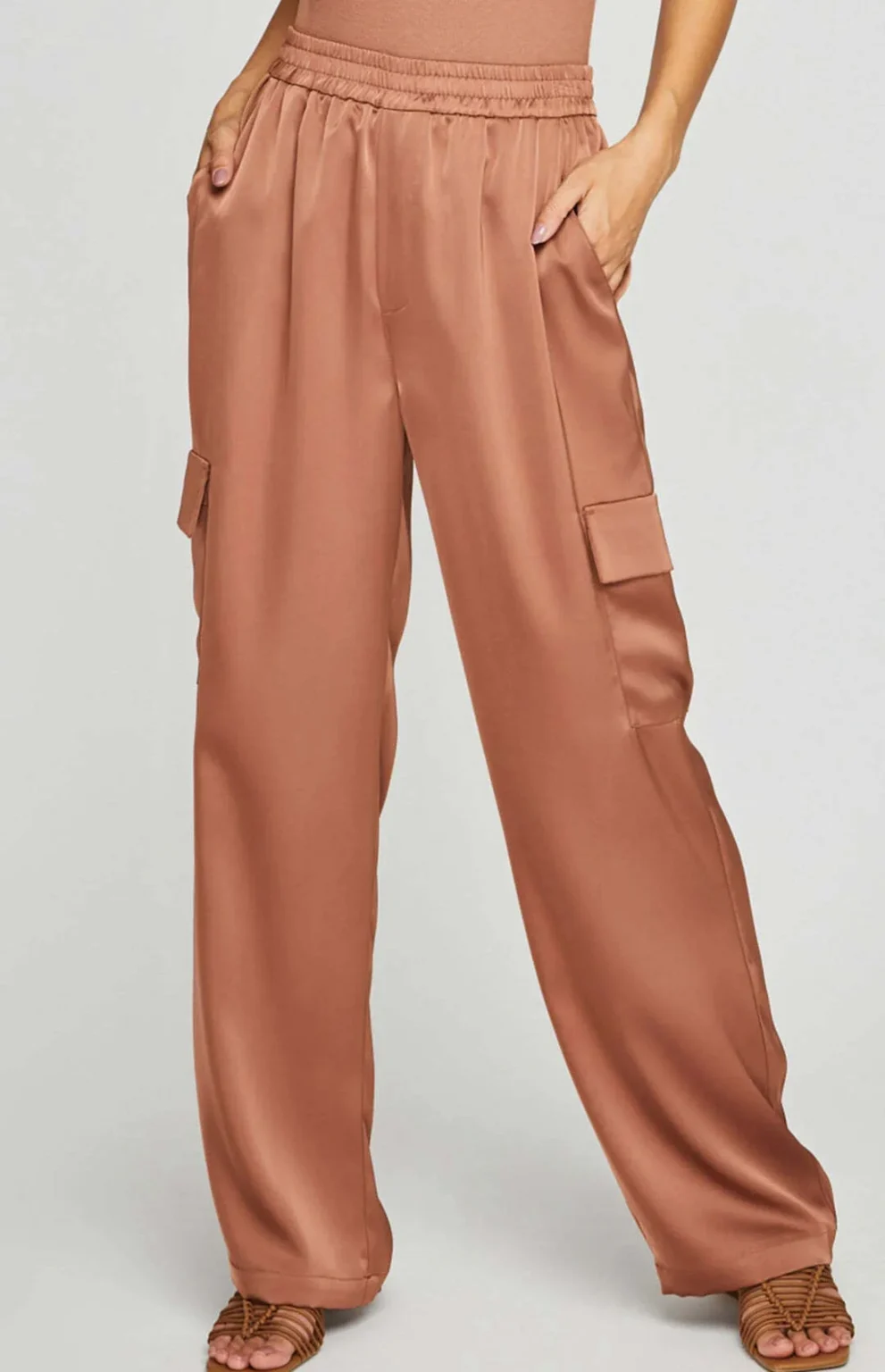 Image for Pantalon cargo chic en satin Gentle Fawn