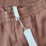 Thumbnail for Pantalon cargo chic en satin Gentle Fawn