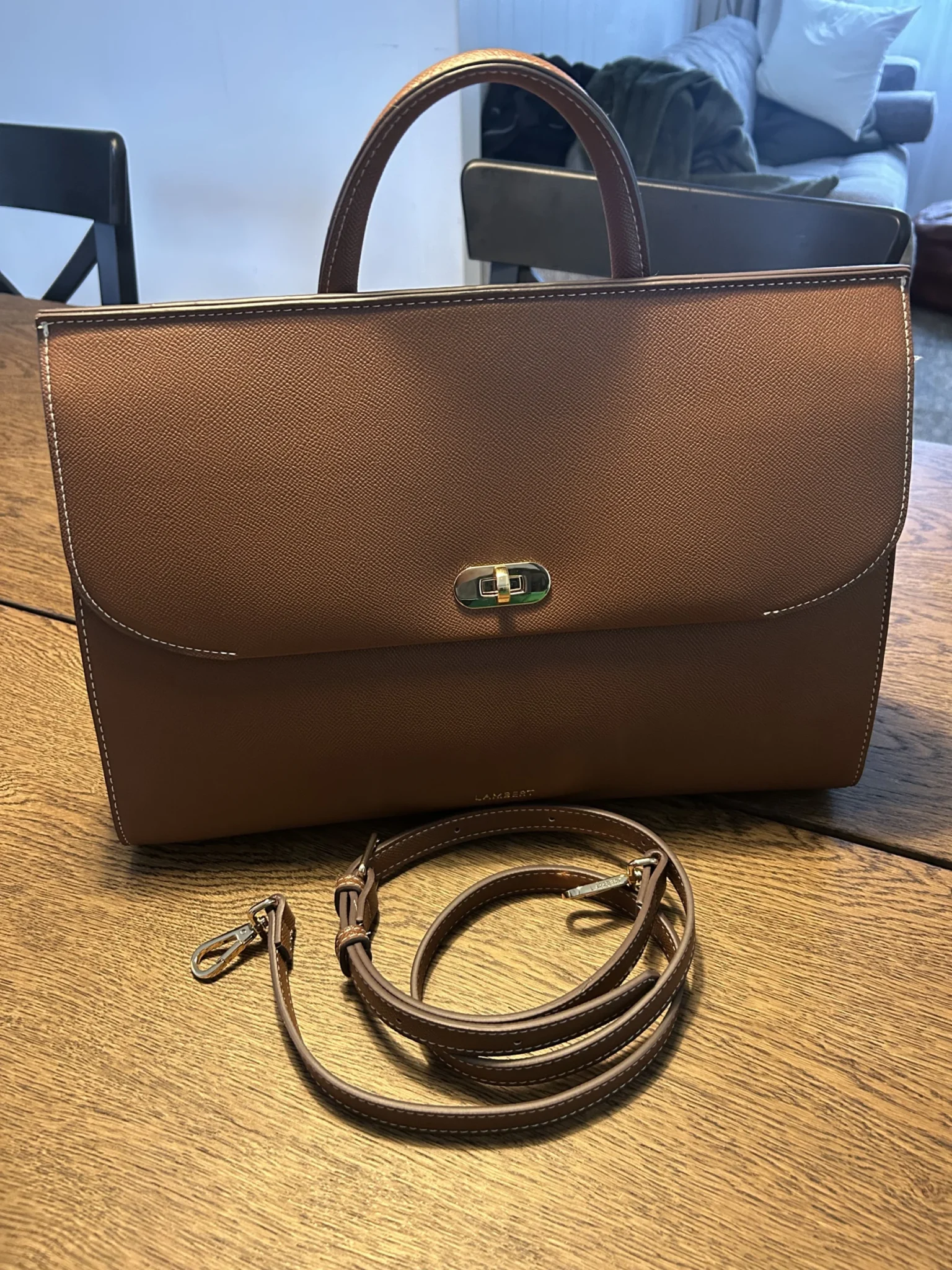 Image for Magnifique sac Lambert avec détails dorés