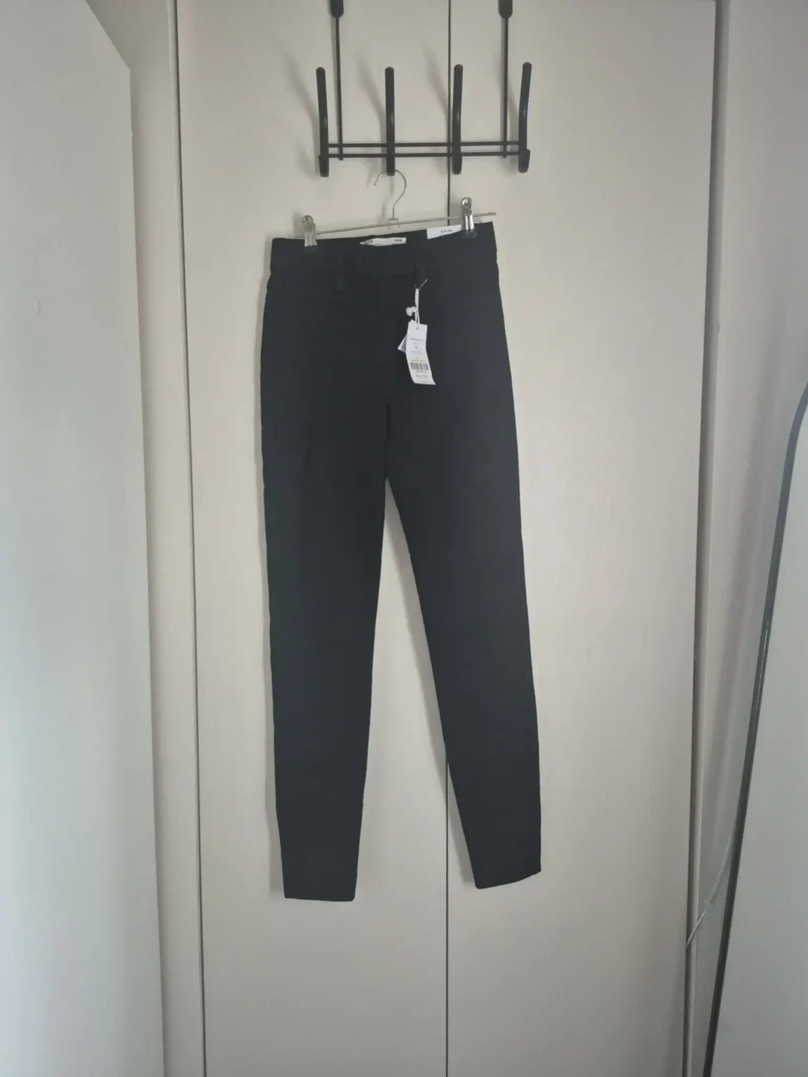 Featured image for Pantalon noir taille haute XS