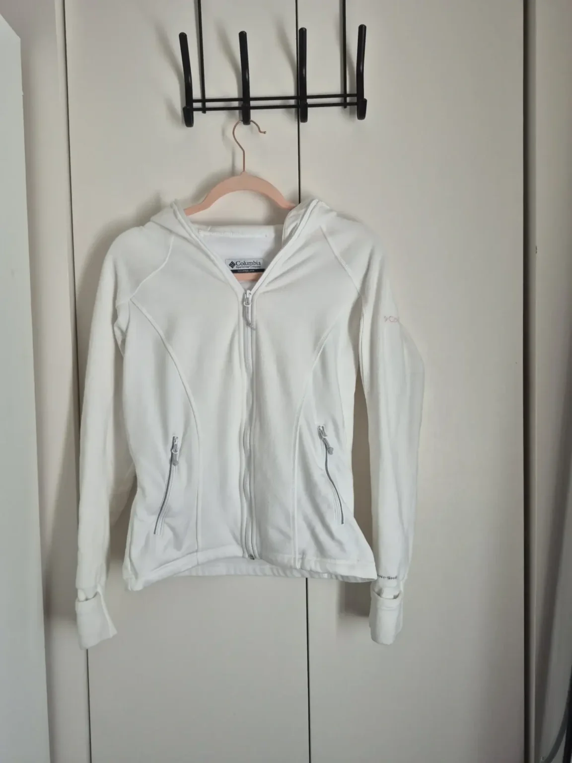 Featured image for Columbia White Jacket, Size Small