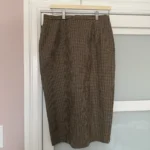Featured thumbnail for Vintage mid-length skirt