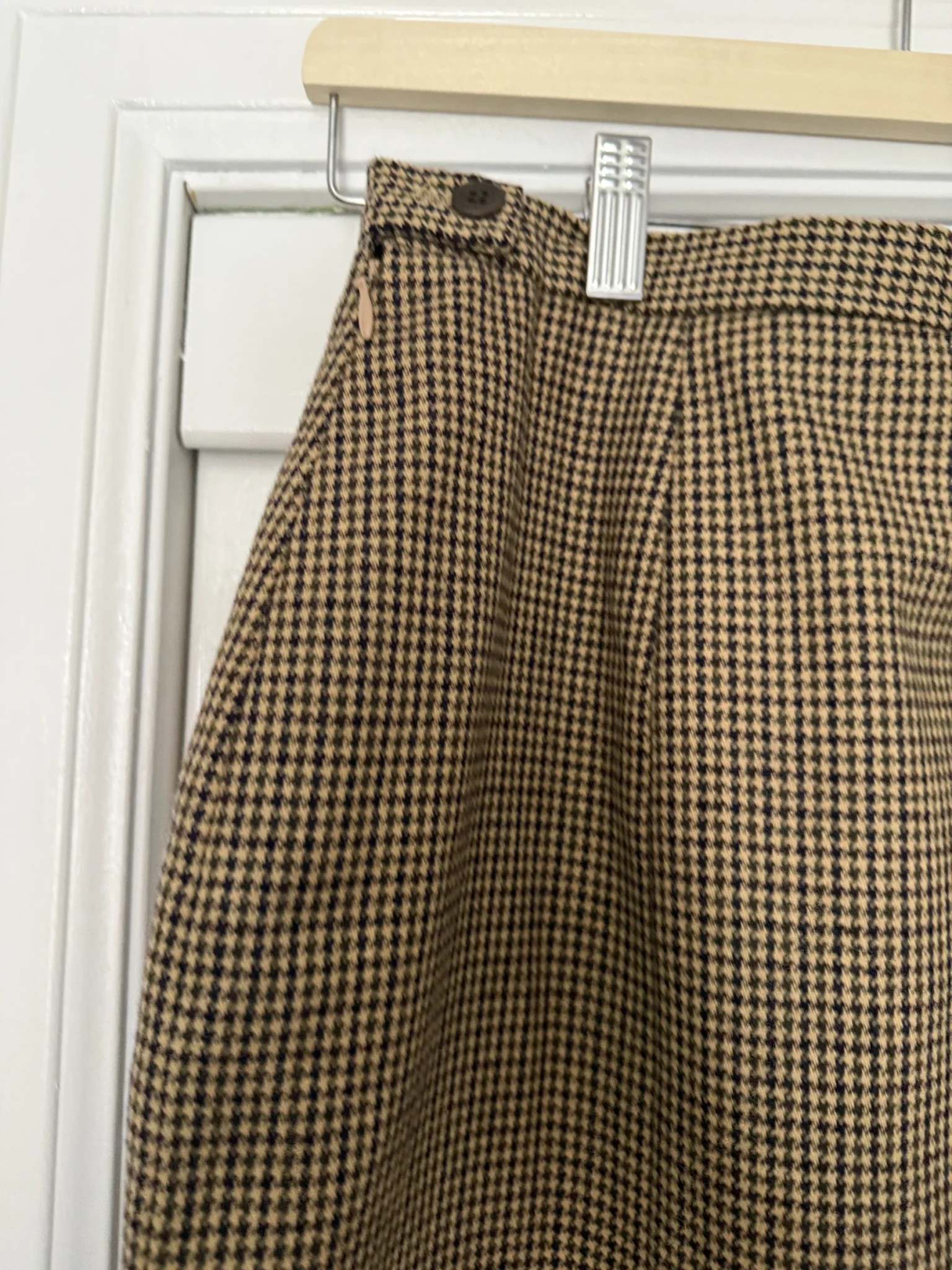 Image for Vintage mid-length skirt
