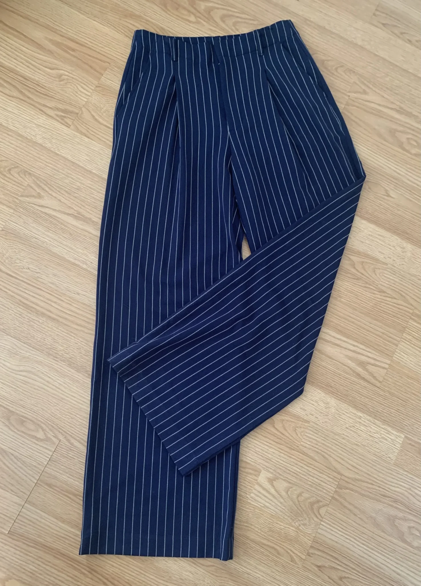 Image for Pantalon jambes larges à rayures - neuf