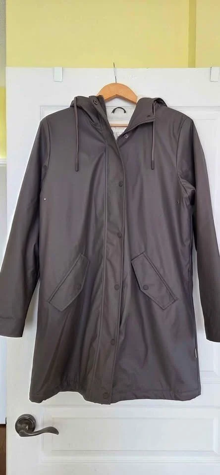 Waterproof coat Only seconde main