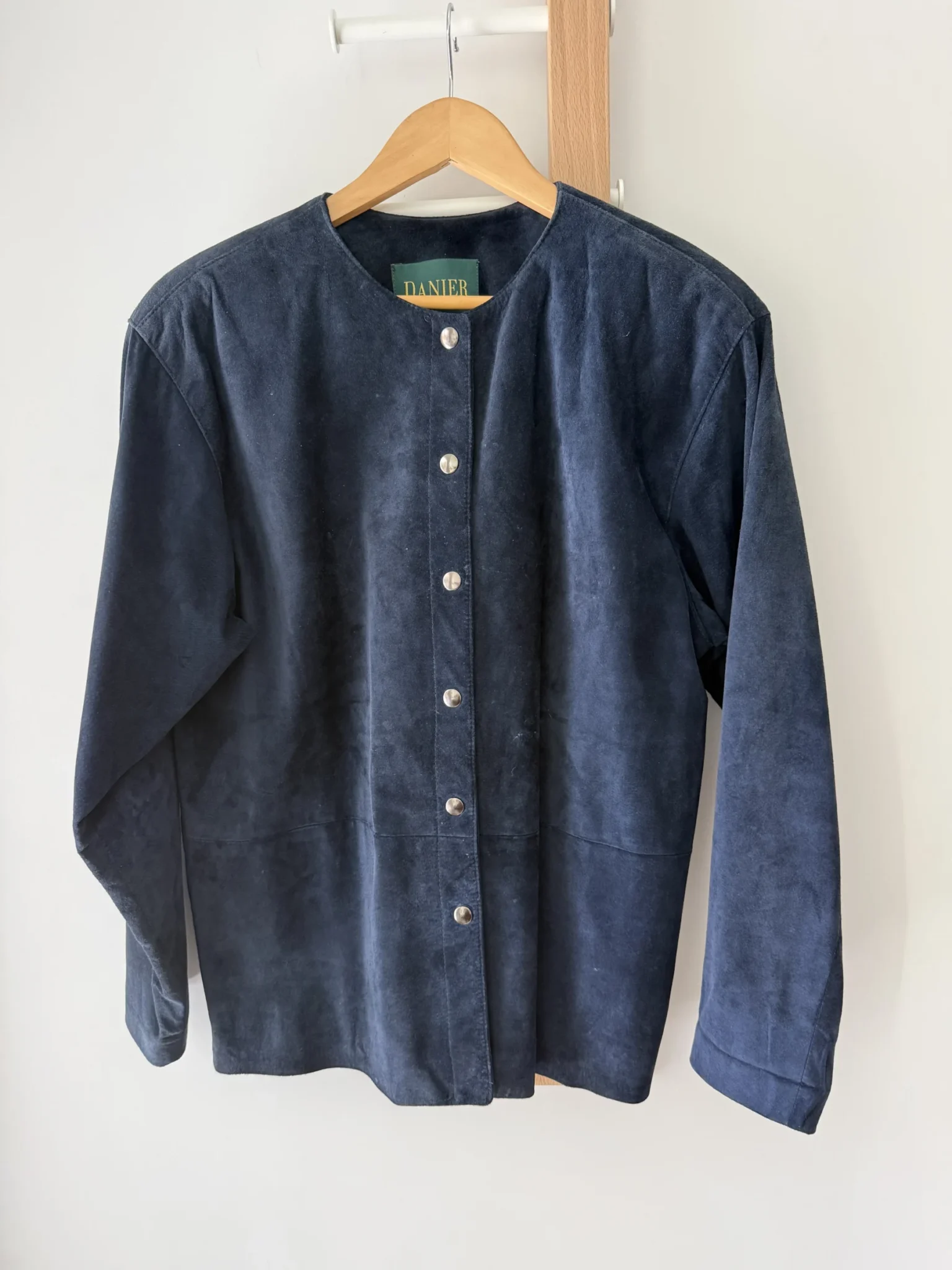 Featured image for Danier coat, 100% vintage suede