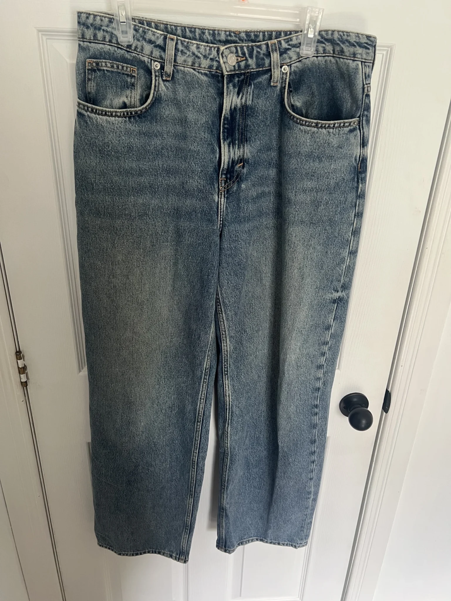 Image for Loose-fitting jeans