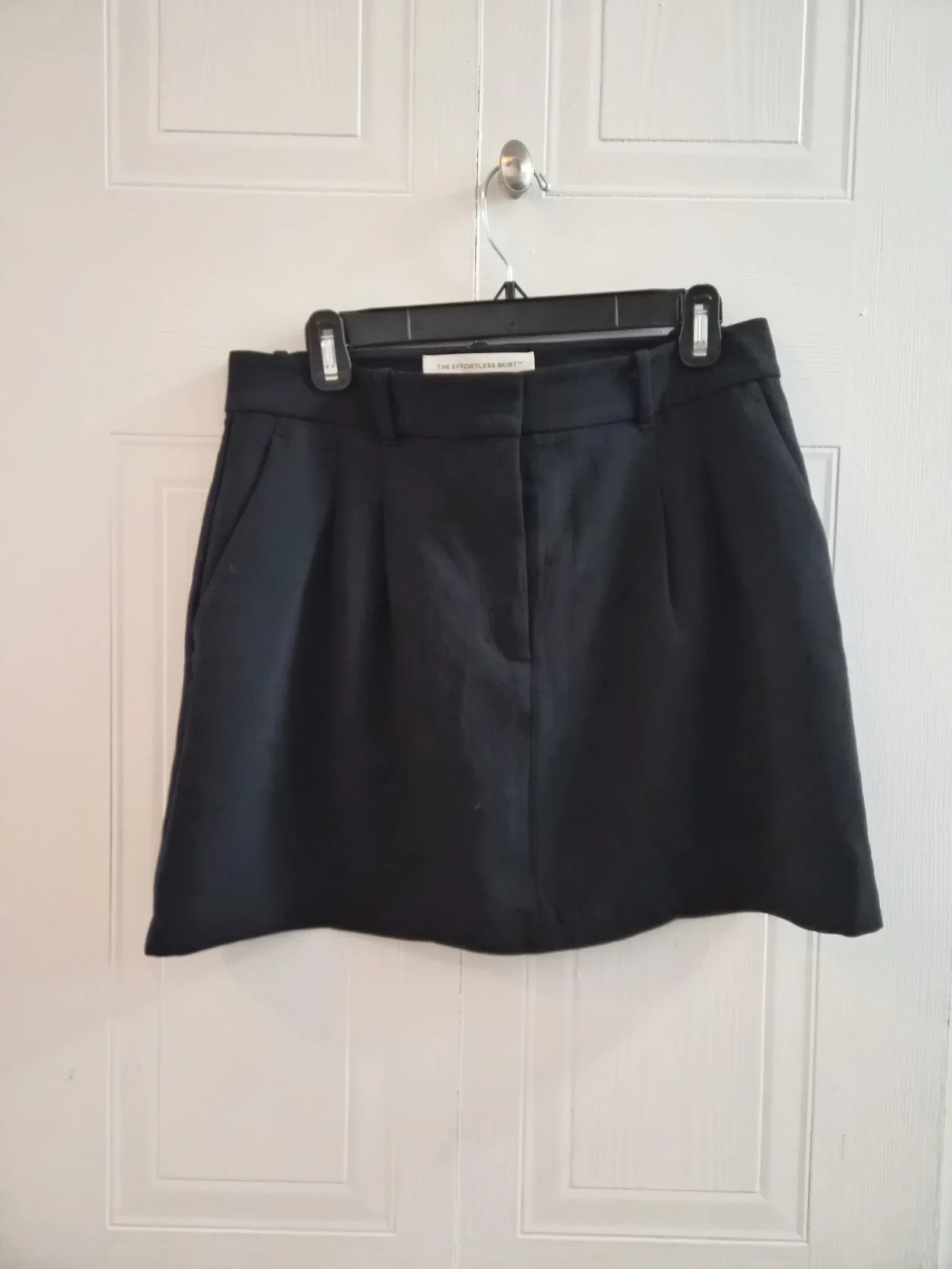 Featured image for Aritzia crepe skirt