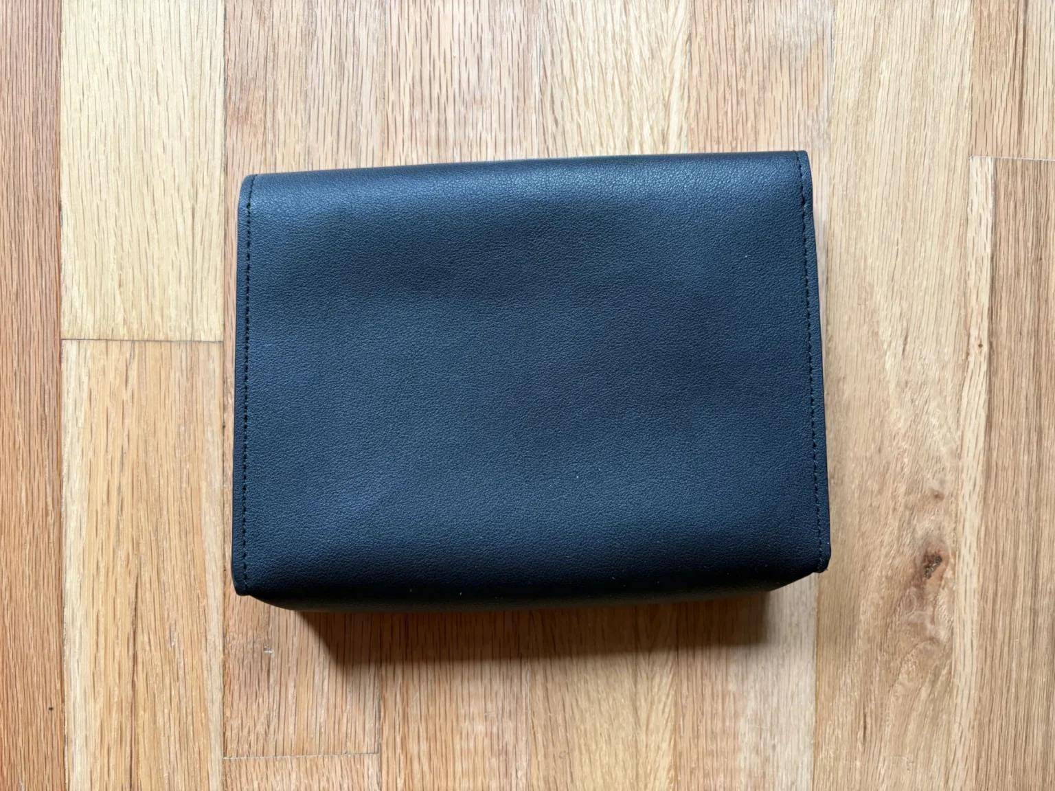 Image for Ergonomic laptop sleeve for 13–14-inch laptops