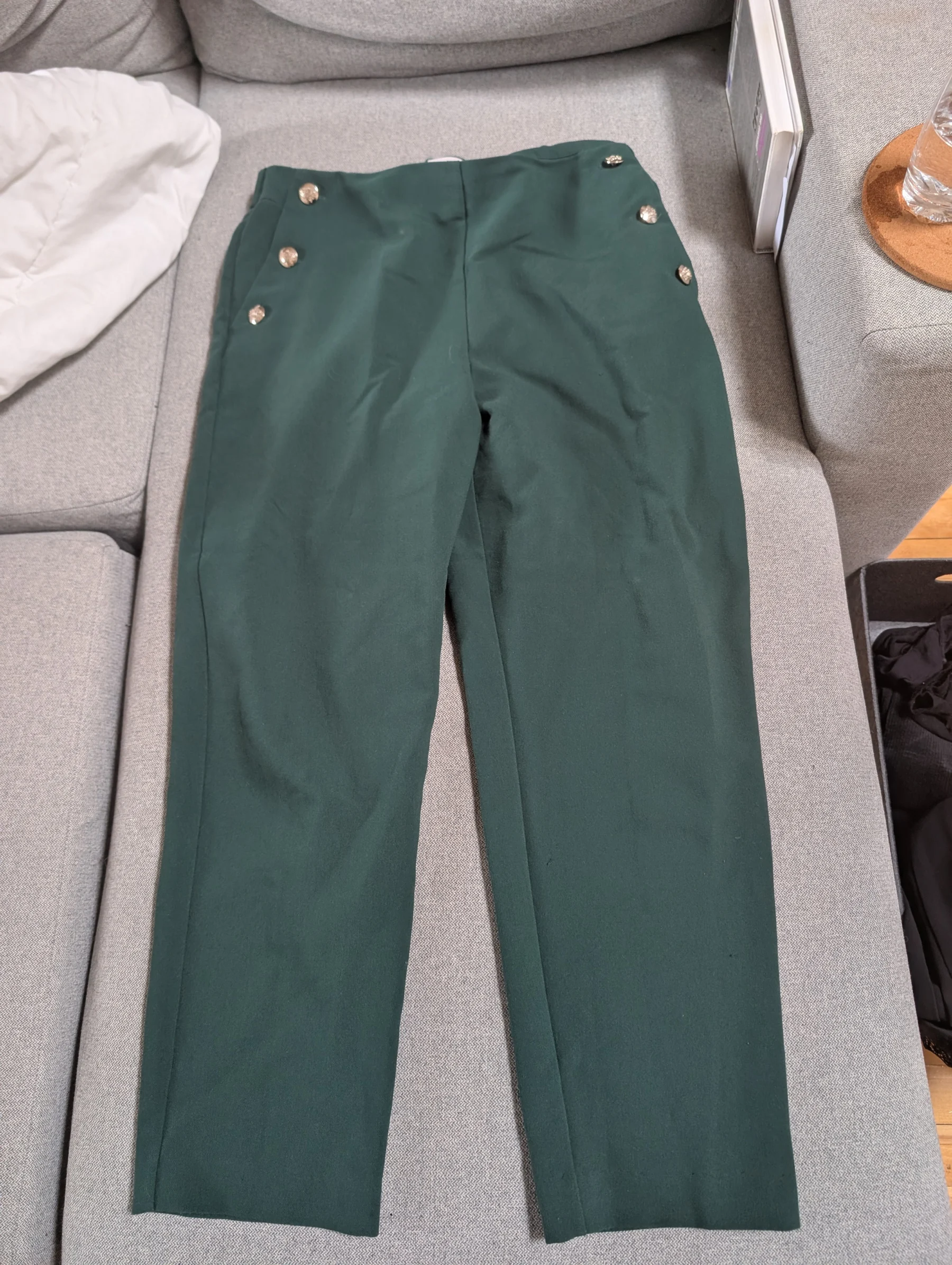 Green trousers for women Mango seconde main