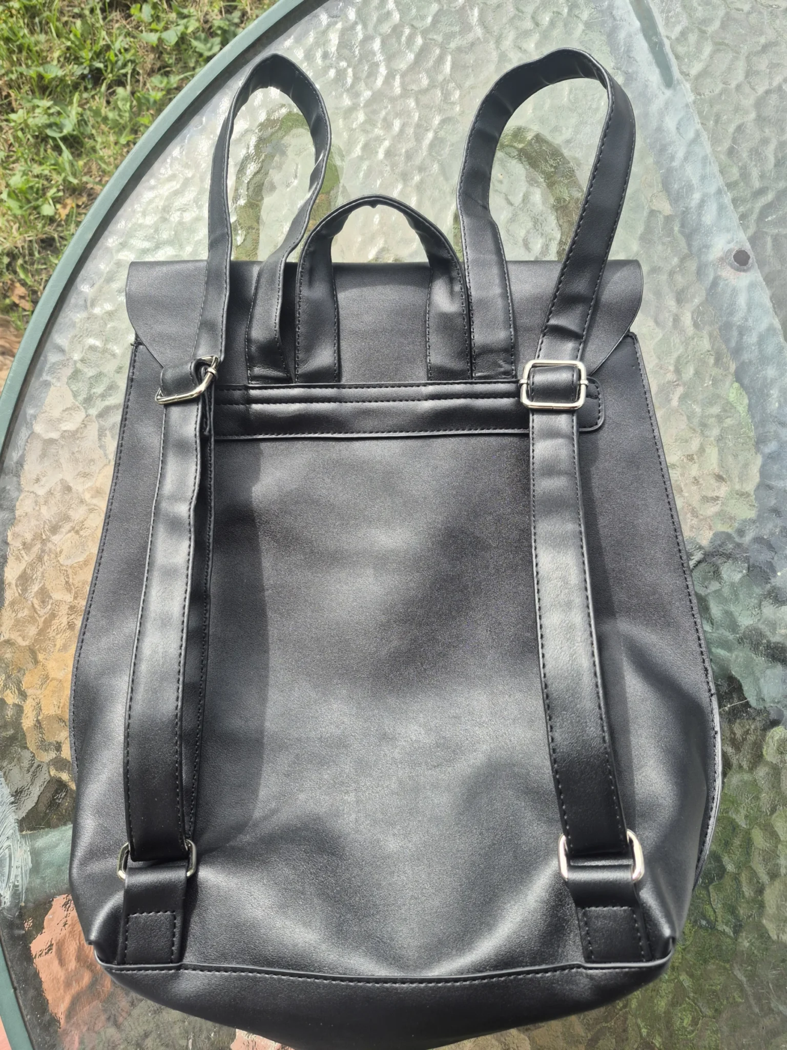 Image for Roots black leather rucksack bag