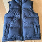 Thumbnail for Black sleeveless jacket