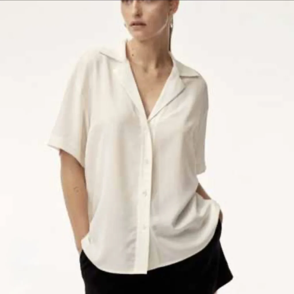 Featured image for Babaton Chemise en soie “Access”