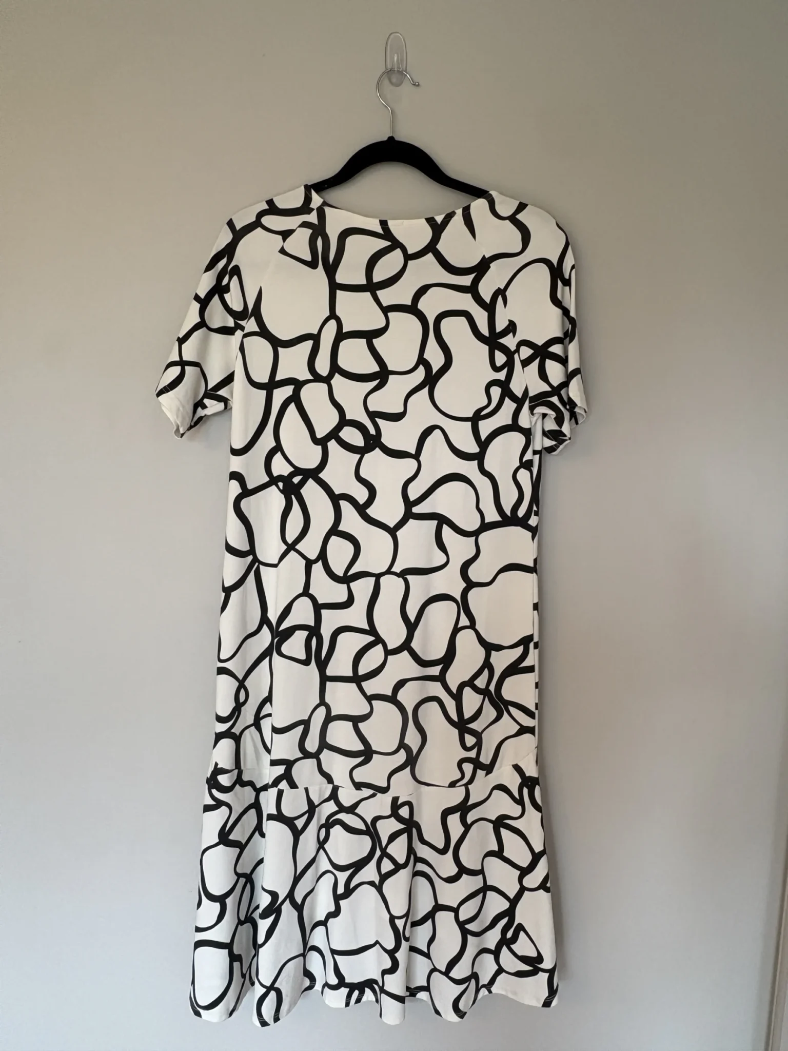 Image for UCHUU Montréal flowing midi dress