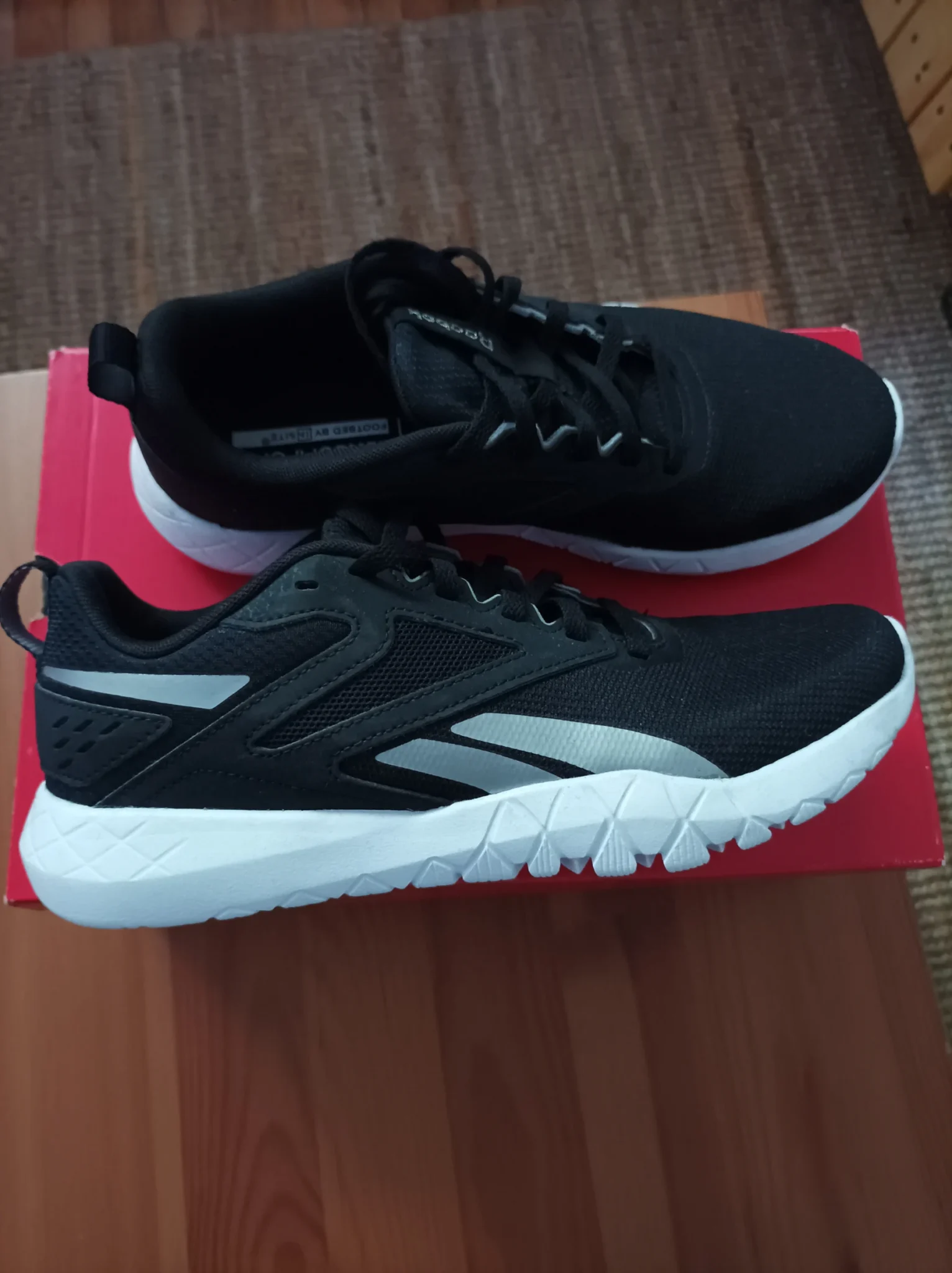 Image for Reebok Flexagon Energy TR 4 trainers – size 7.5 US / 38 EUR / 24.5 cm