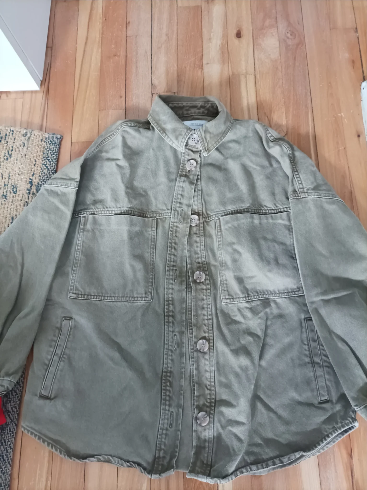 Featured image for Khaki cotton faded denim shirt jacket – Zara – size S
