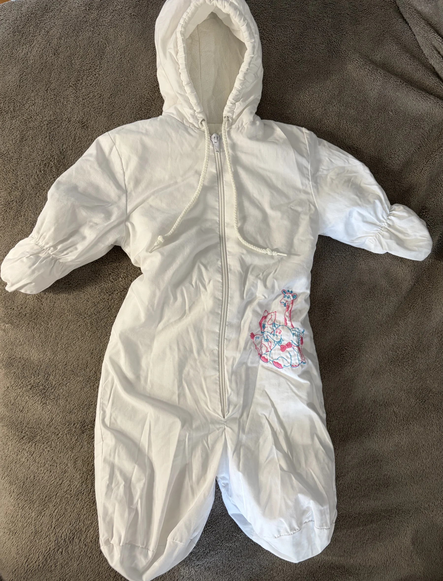 Ski suit / Vintage white baby sleeping bag, 3–6 months – MADE IN CANADA *Other seconde main