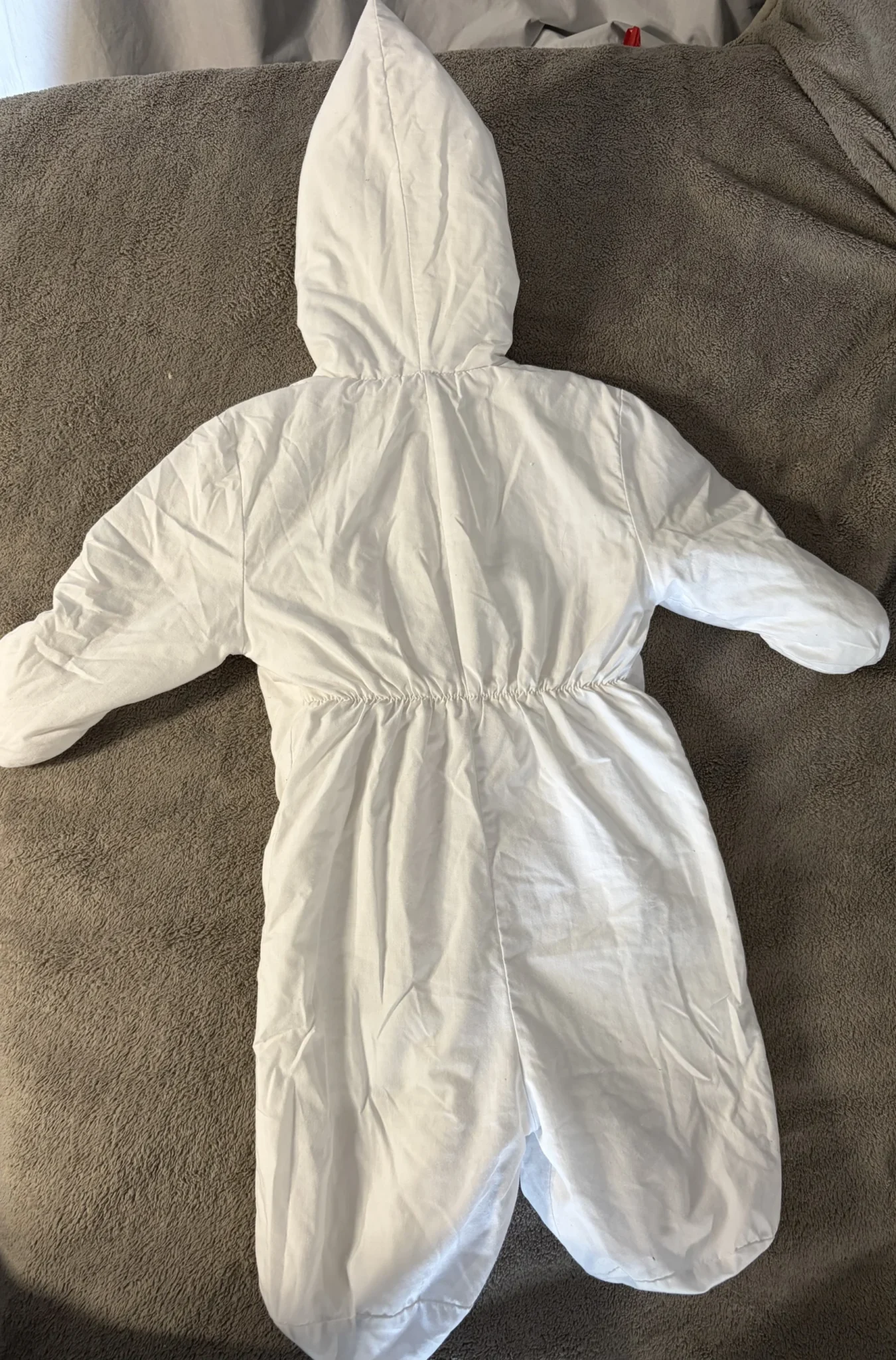 Image for Ski suit / Vintage white baby sleeping bag, 3–6 months – MADE IN CANADA