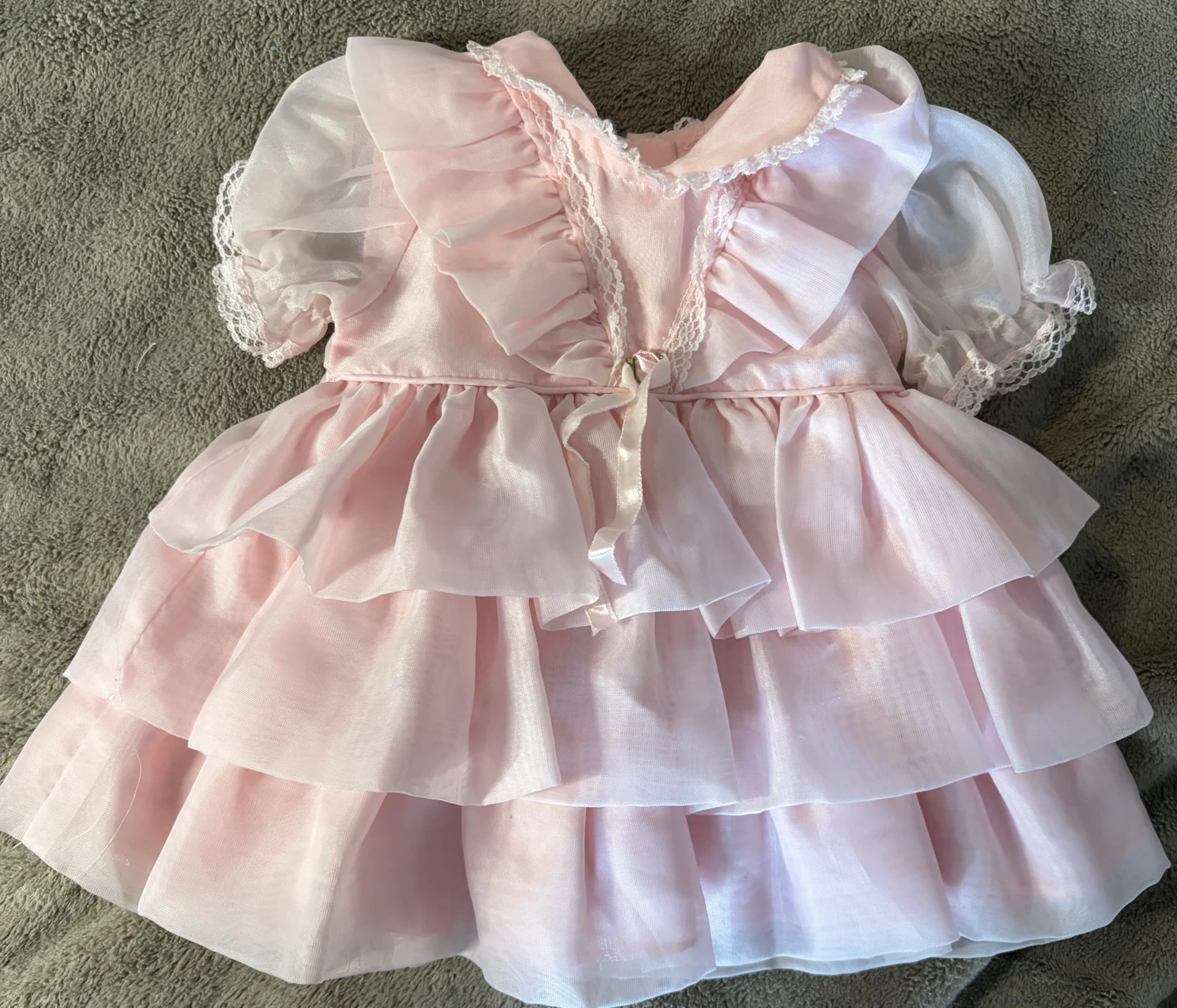 Stunning Little Princess Vintage Party Dress – 1980s (Made in Canada) *Other seconde main