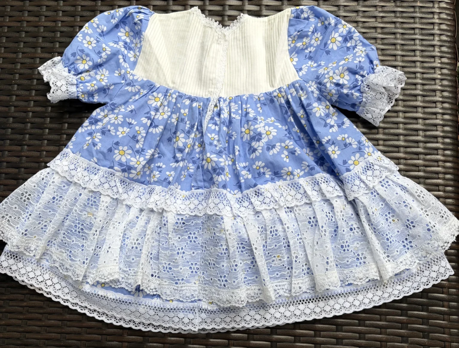 Image for Stunning Vintage Babydoll Dress – Cottagecore/Prairie Style (1970s–1980s)