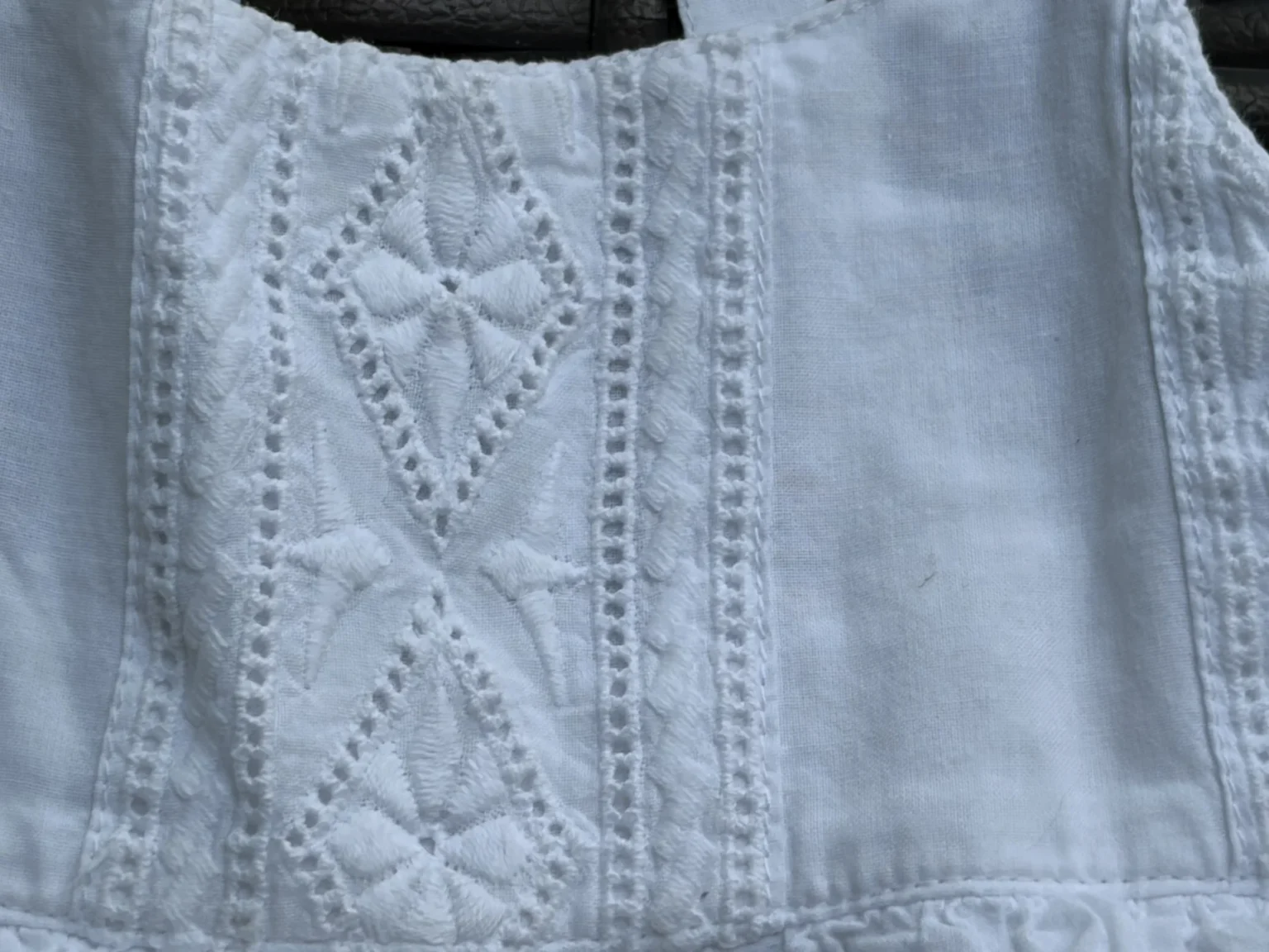 Image for Joe Fresh white ruffled dress – Baby girl, 6–12 months