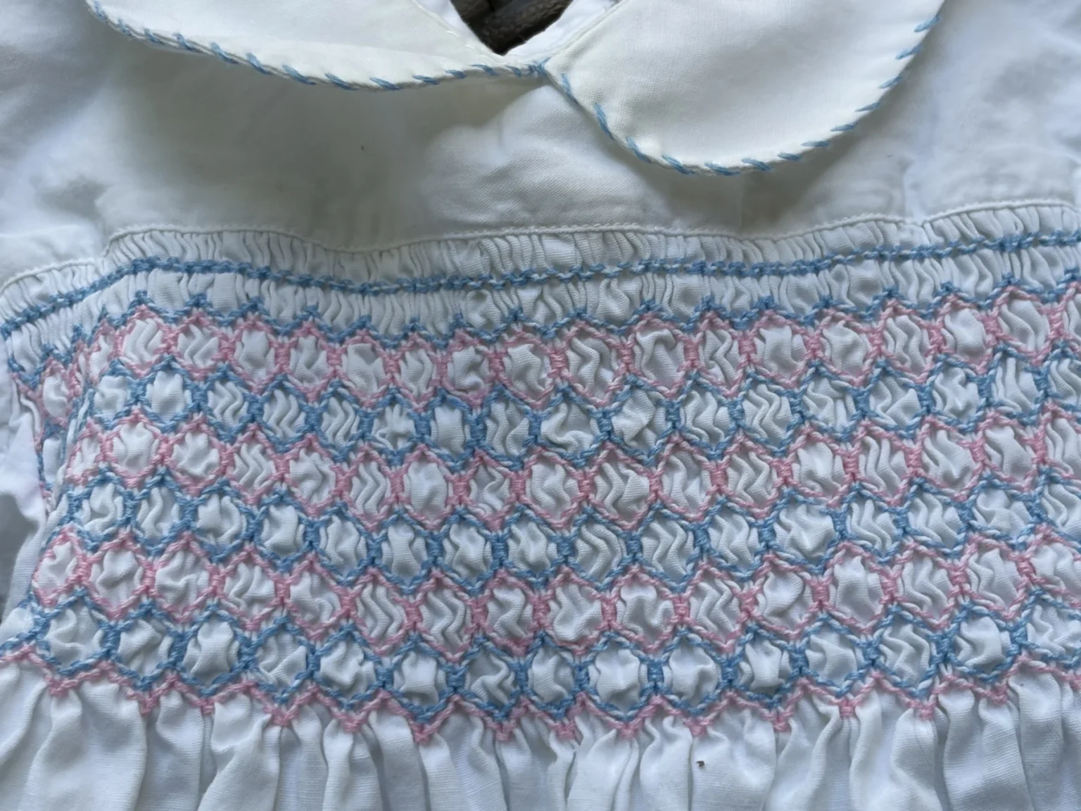 Image for Handmade vintage smocked dress ‘Tic Toc’ – Size 18 months (1½ years)