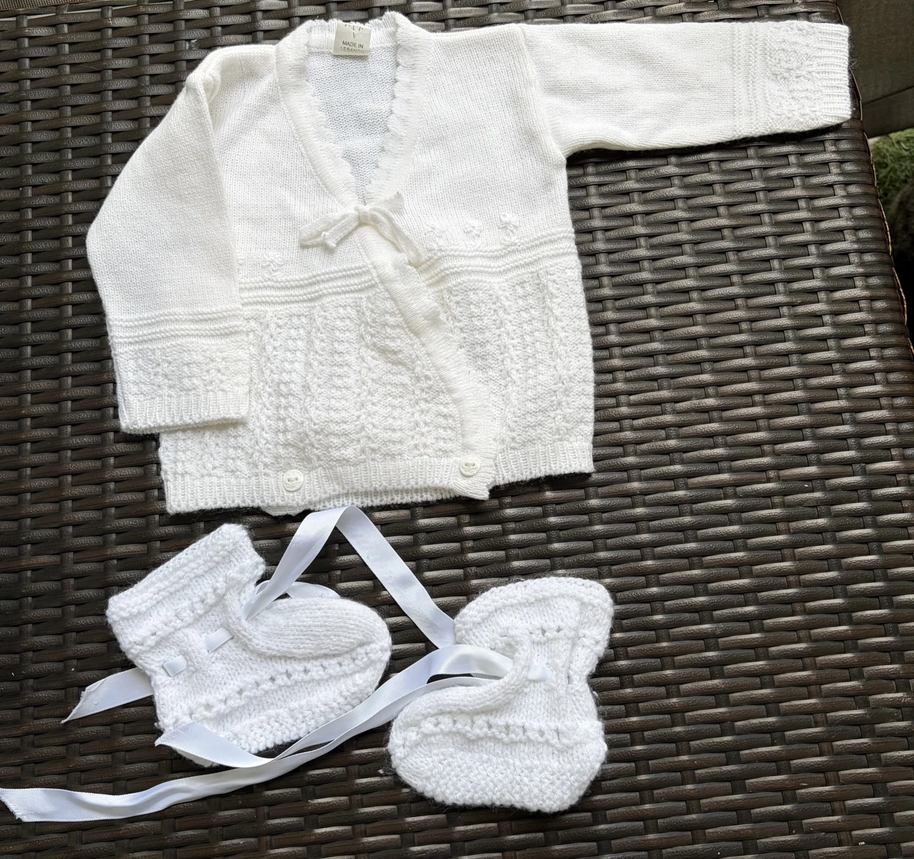 Élysée Newborn Knitwear Set 🤍 Cardigan & Booties *Other seconde main