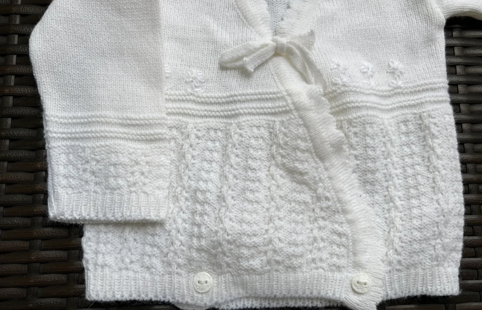 Image for Élysée Newborn Knitwear Set 🤍 Cardigan & Booties
