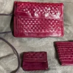 Featured thumbnail for Stunning 3-piece vintage set in braided leather – Berry/Fuchsia colour (bag, wallet, purse)