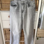Featured thumbnail for Zara jeans
