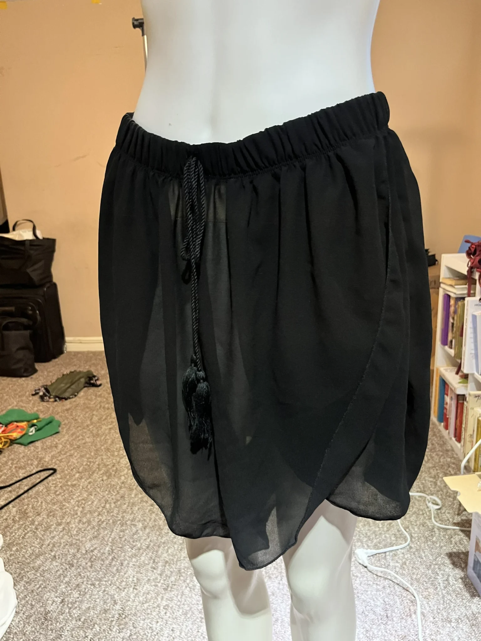 Featured image for Women's High-Waisted Flat-Angle Short Cover-Up