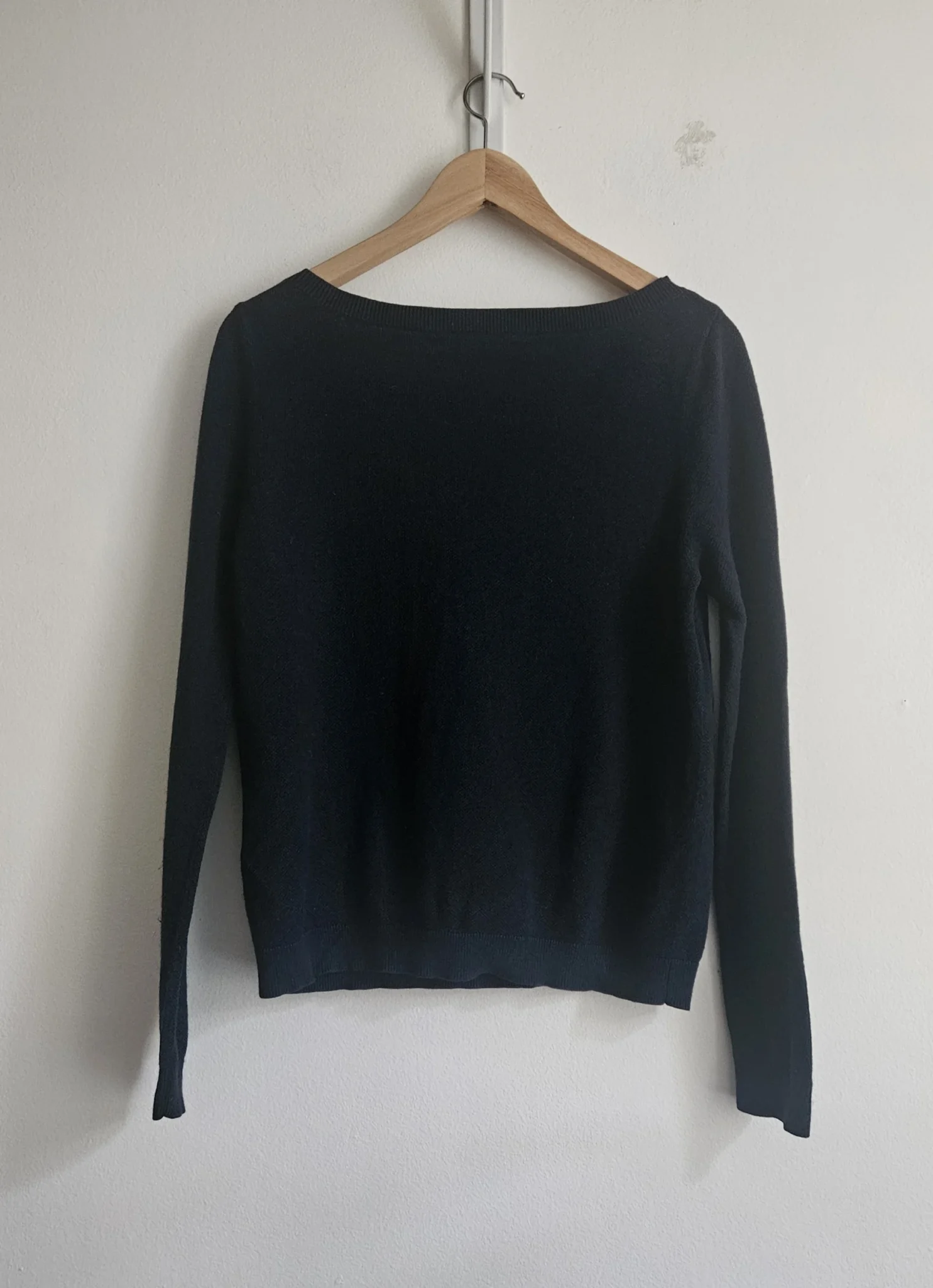 Image for 🌷 Everlane jumper