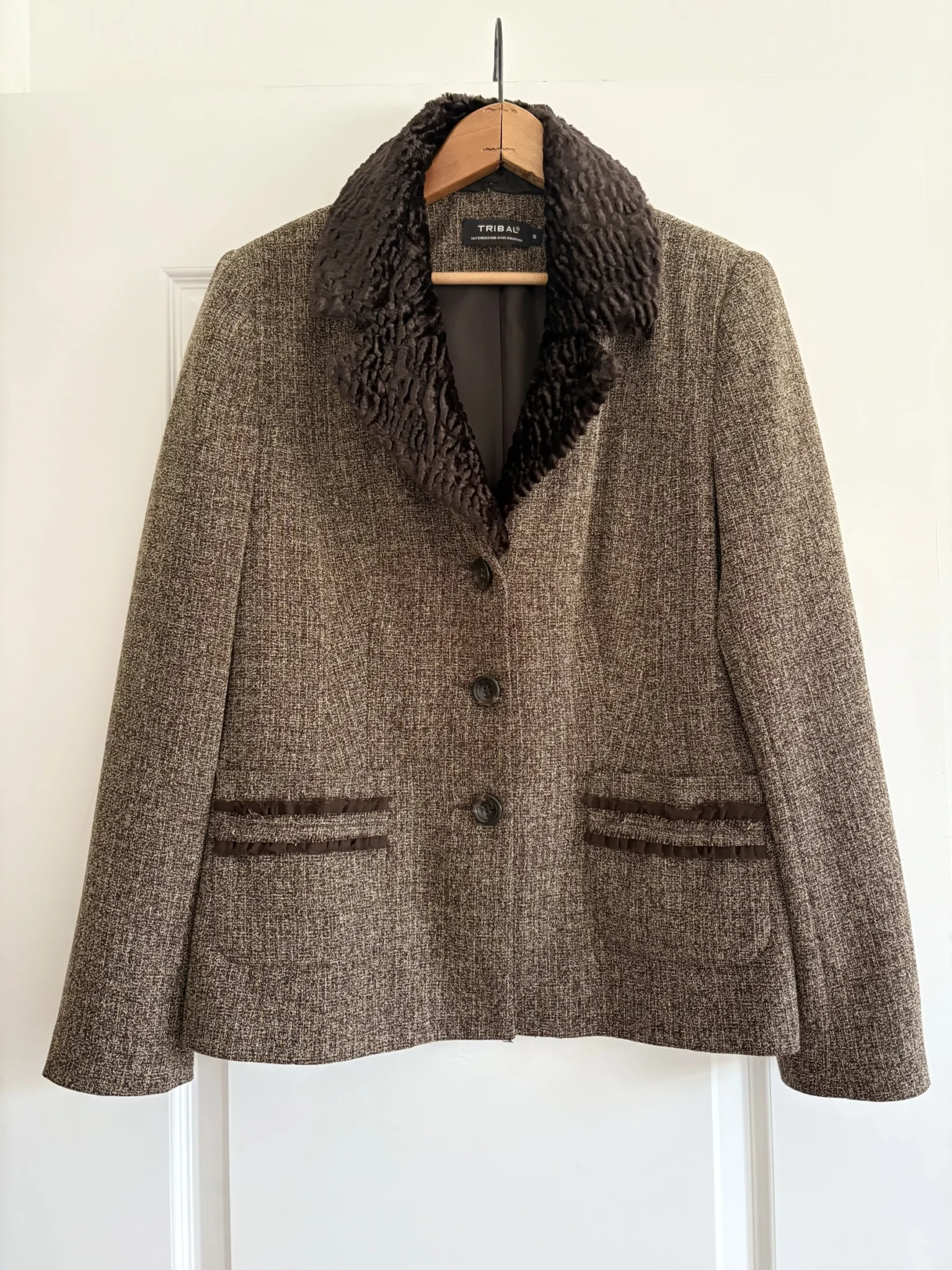 Featured image for Blazer jacket
