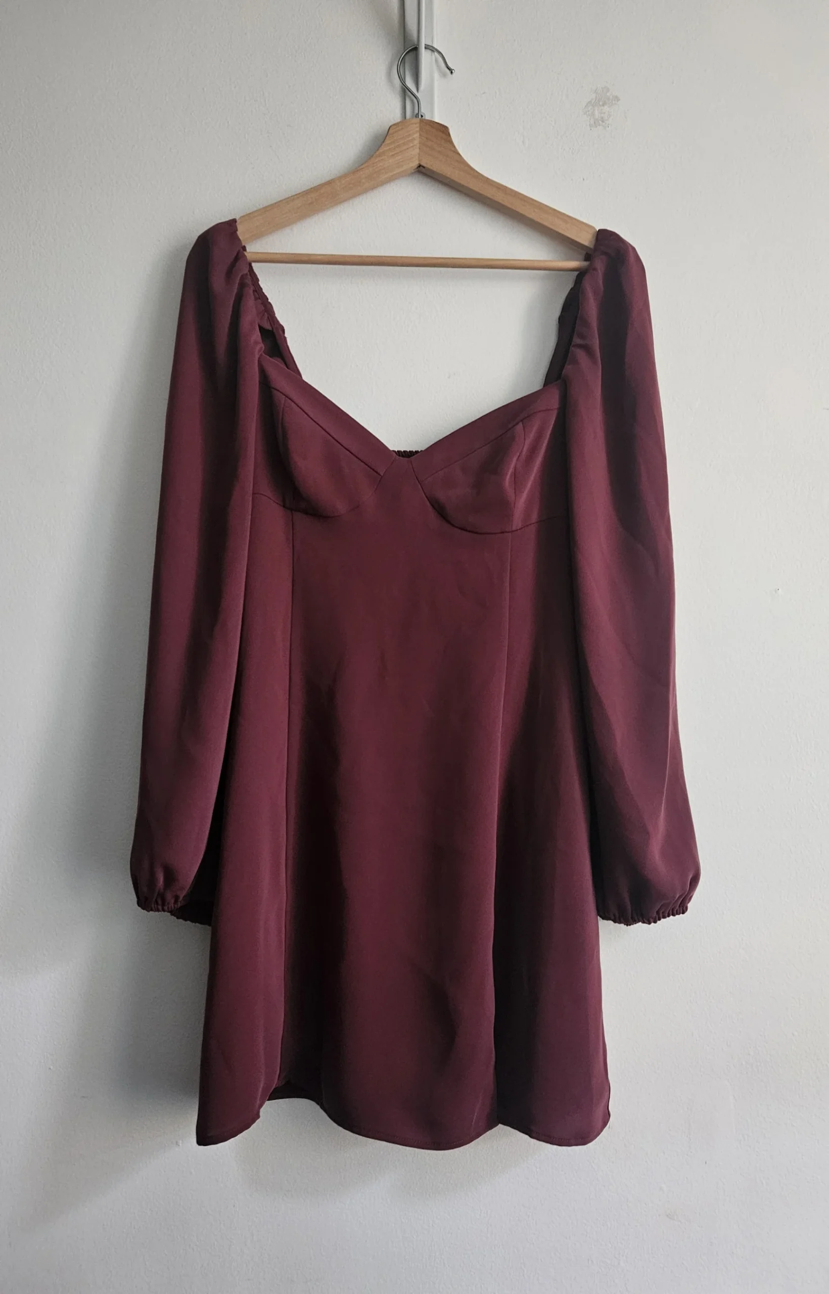🌷Novella dress – Aritzia Aritzia seconde main