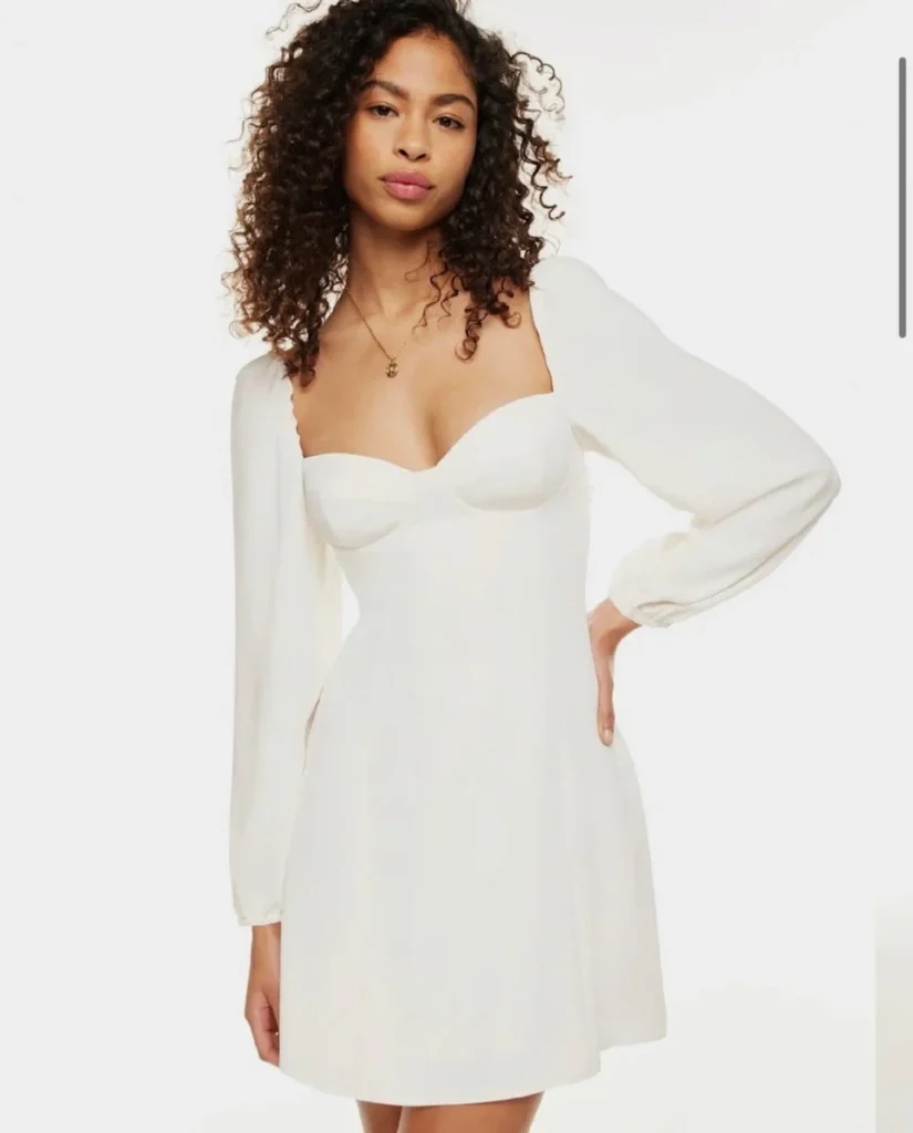 Image for 🌷Novella dress – Aritzia