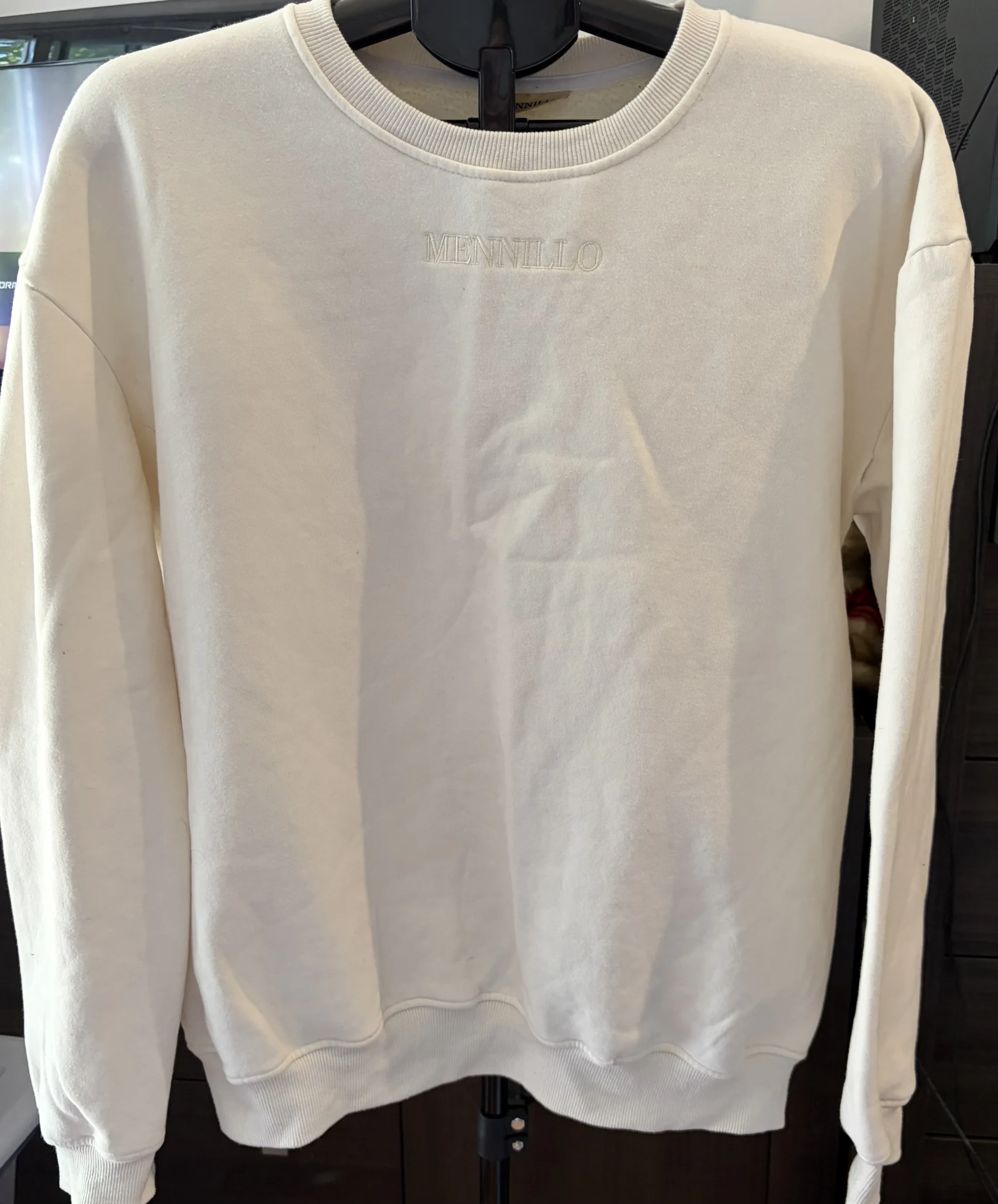 Mennillo cream embroidered crew-neck jumper - G / L *Other seconde main