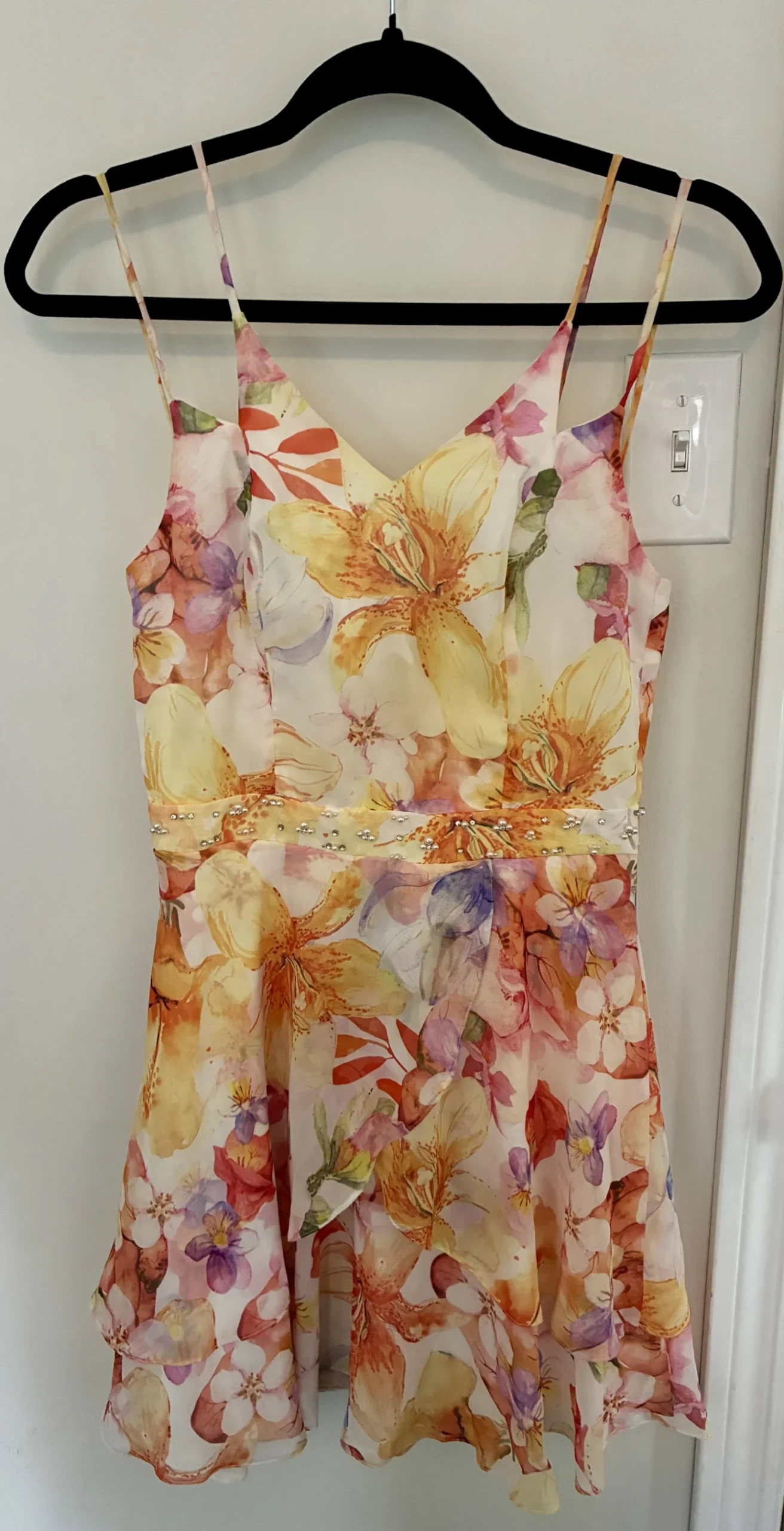 Short floral dress with straps *Other seconde main