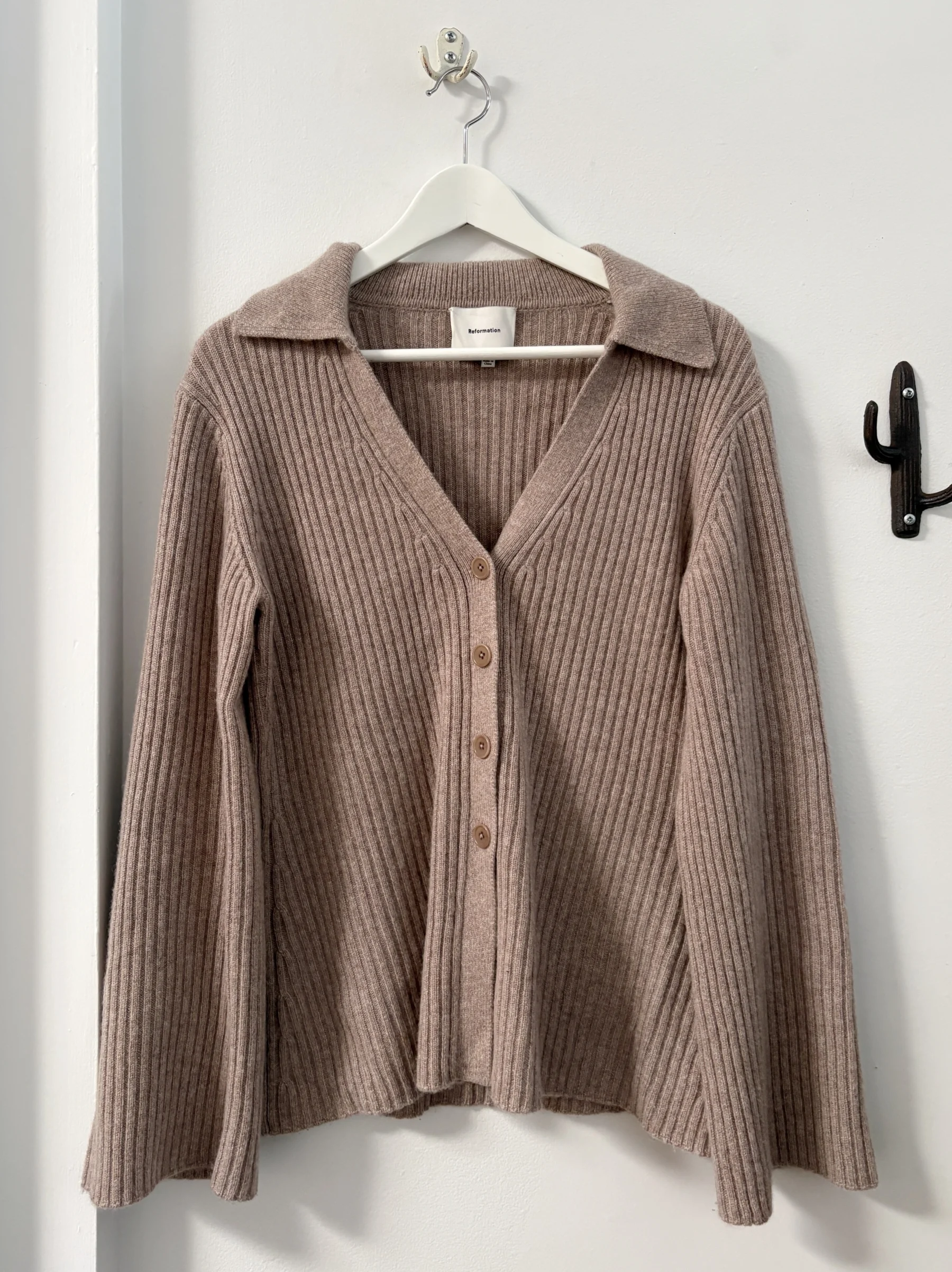 Reformation Shea Cardigan Reformation seconde main