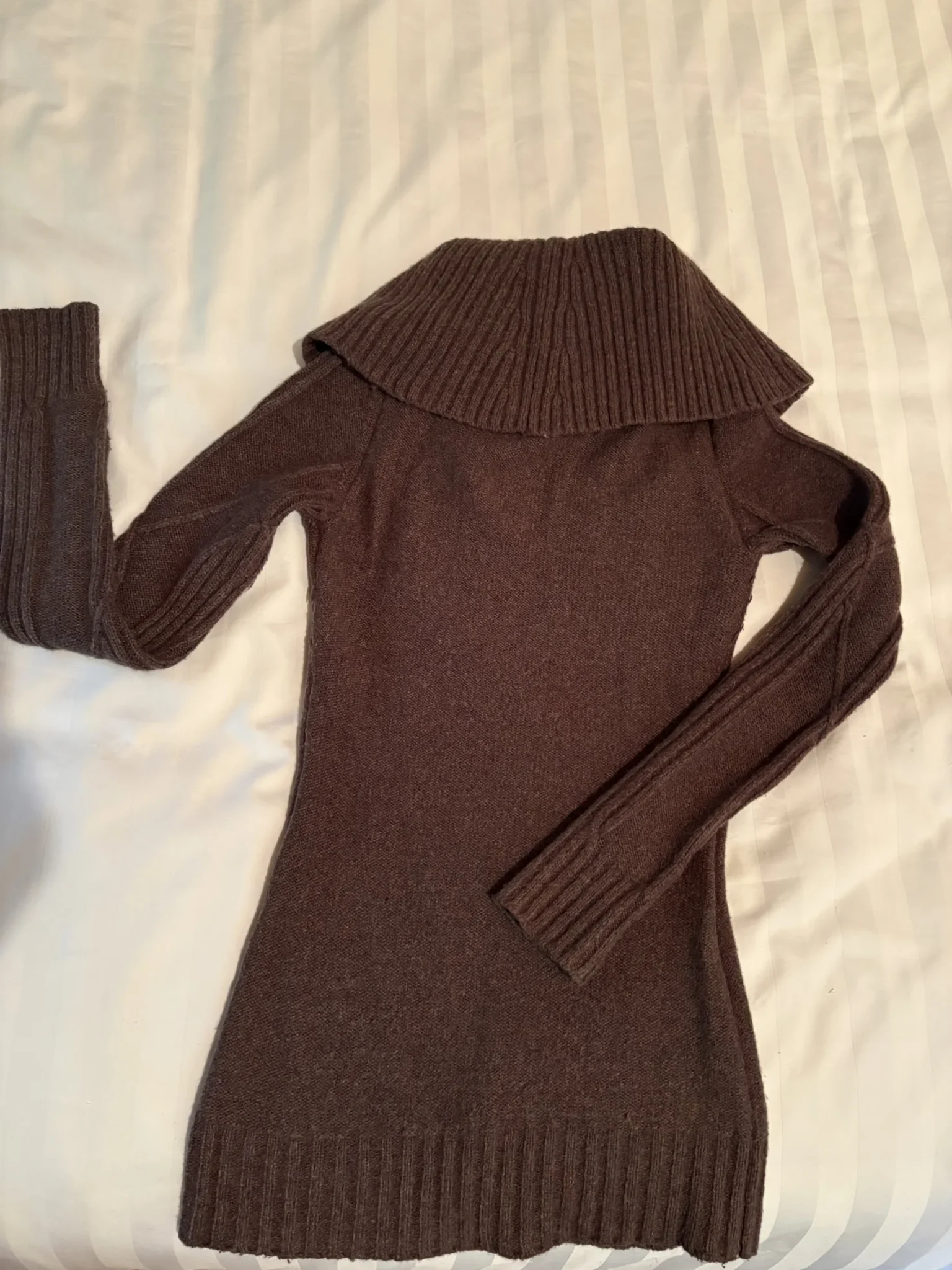 Image for Le Chateau cardigan