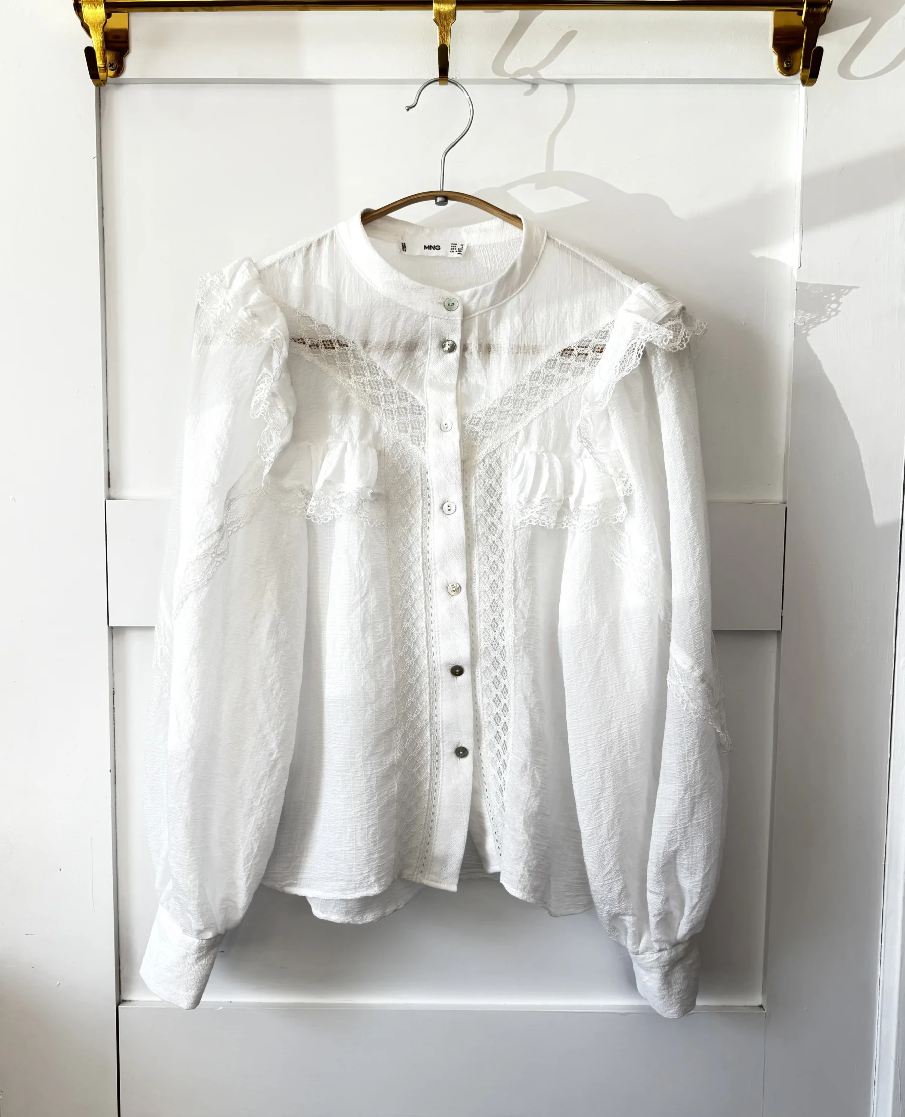♥️Blouse blanche MNG Mango seconde main