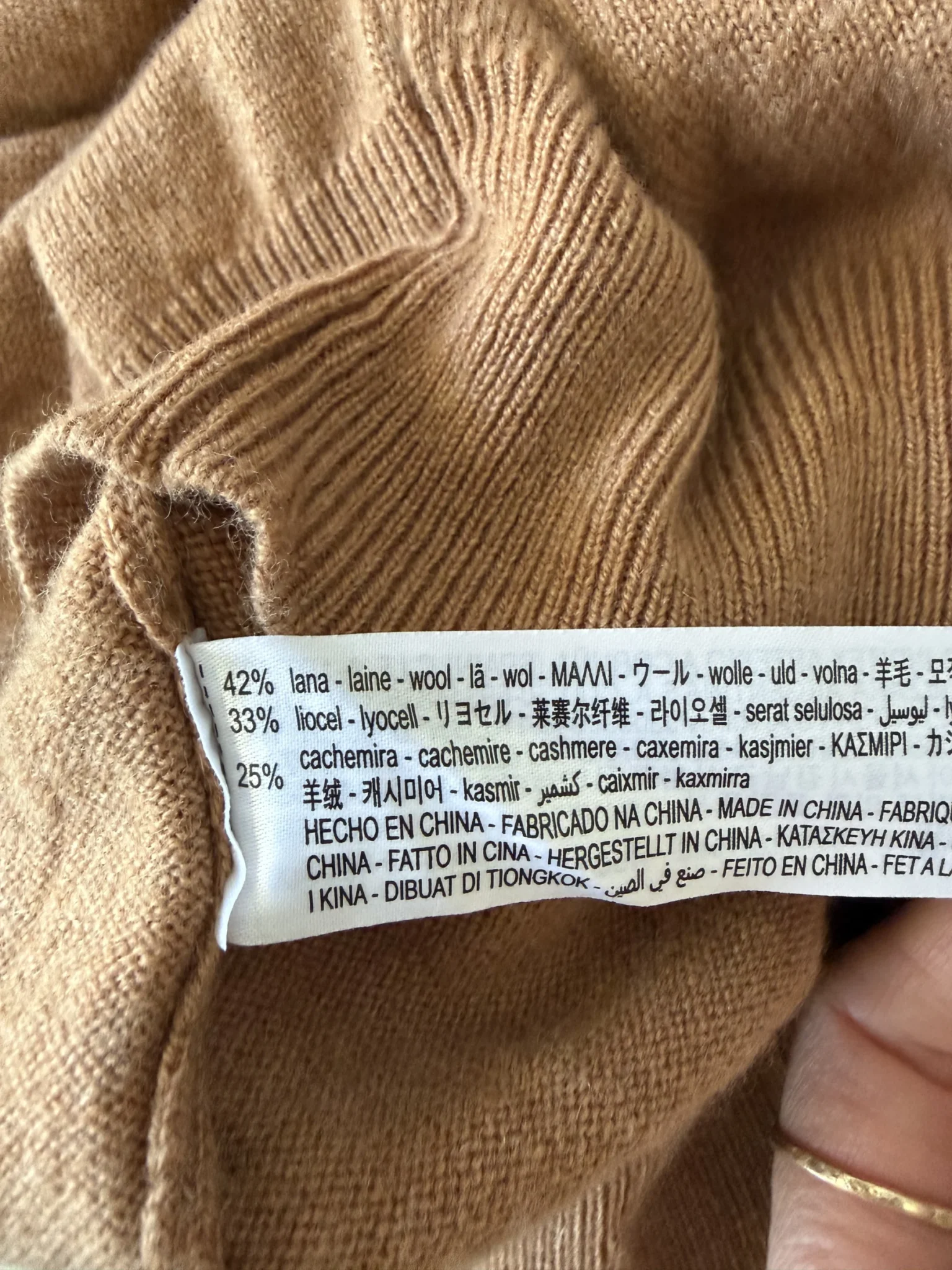 Image for Wool and cashmere roll-neck jumper