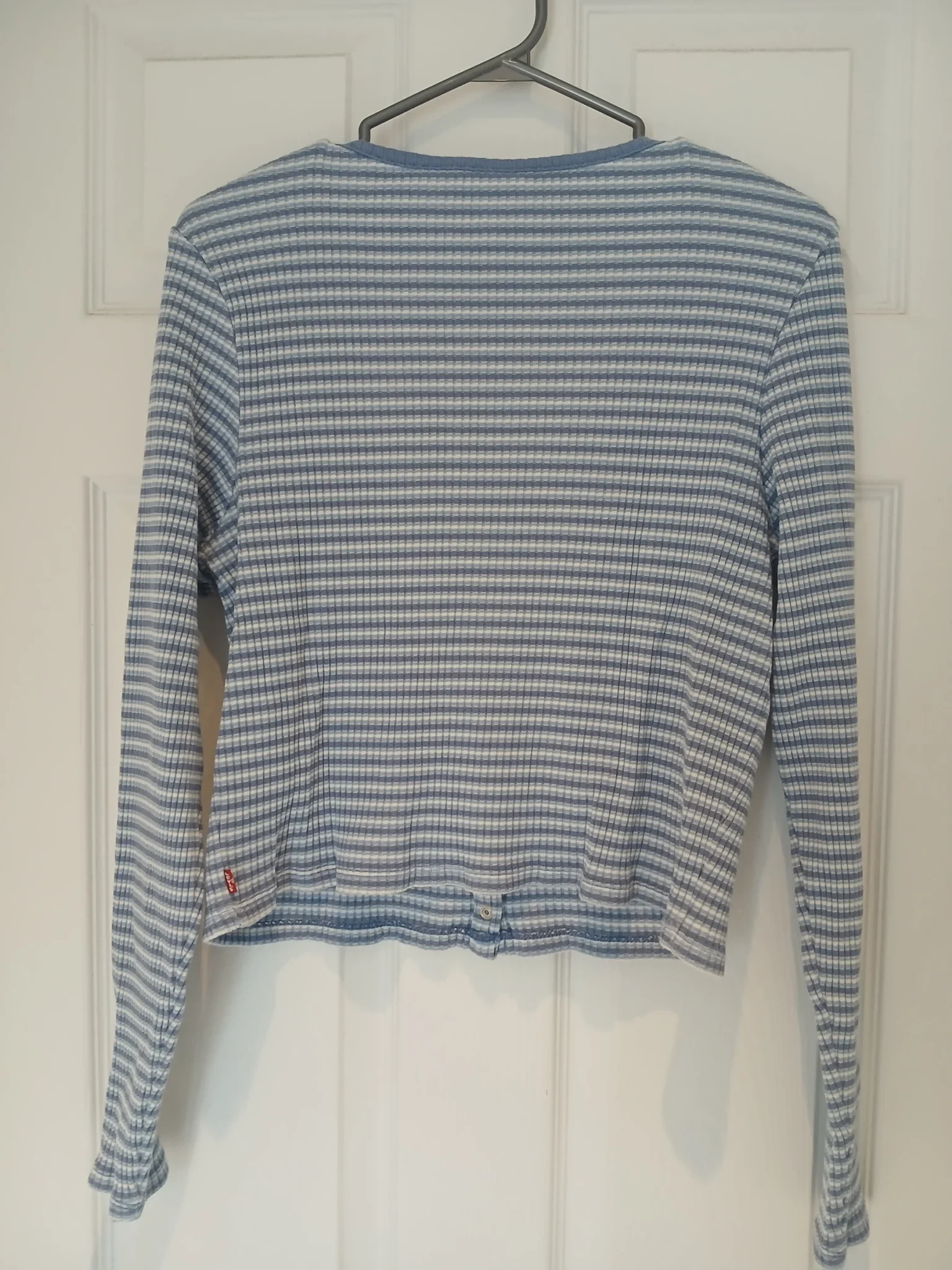 Image for Striped long-sleeved crop top