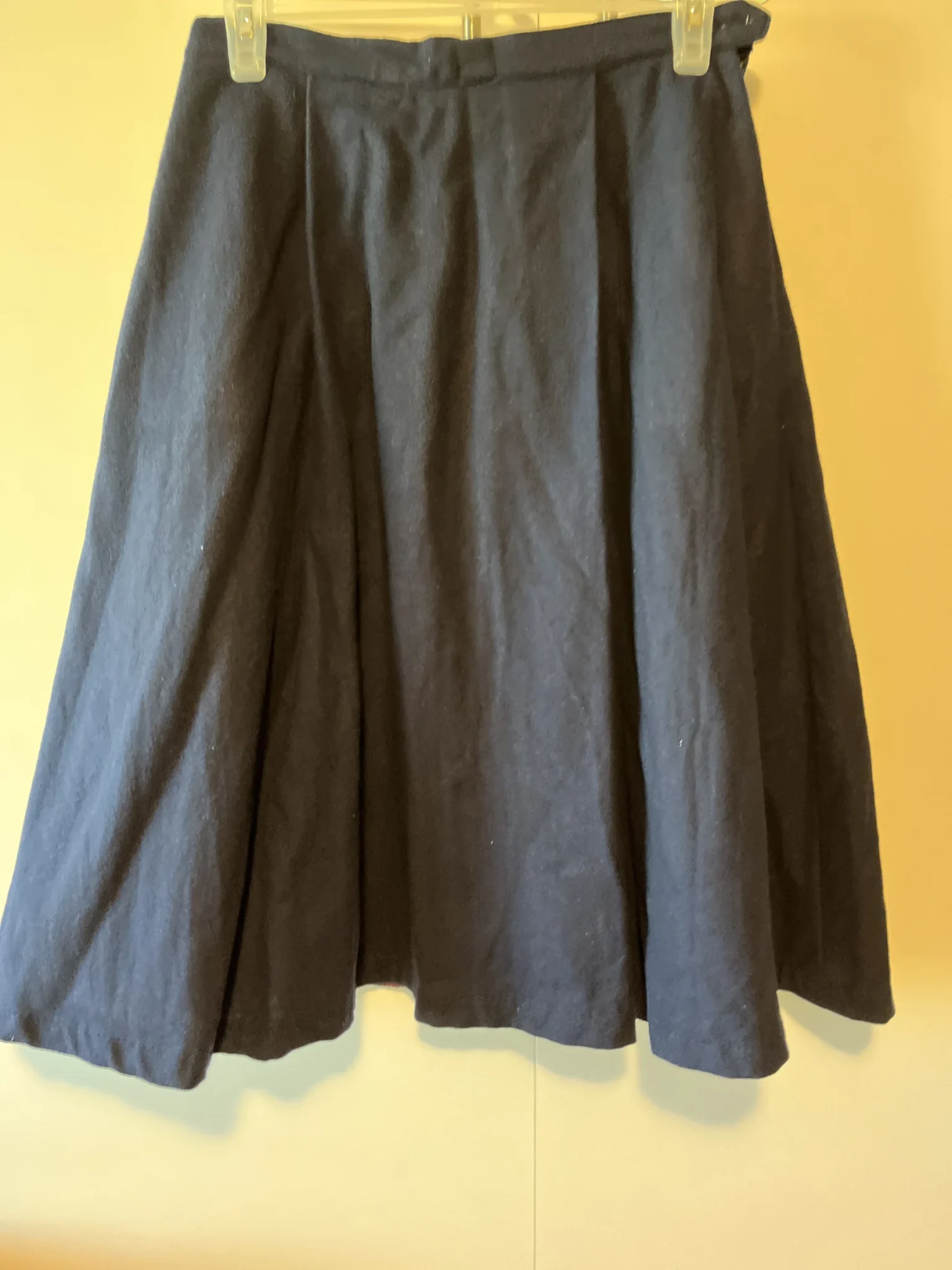 Image for Blue mid-length skirt – Size: 8–10 – 80% wool – Made in Canada – David Fashion Paris