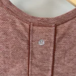 Thumbnail for T-shirt Lululemon - Taille 2
