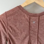 Thumbnail for T-shirt Lululemon - Taille 2