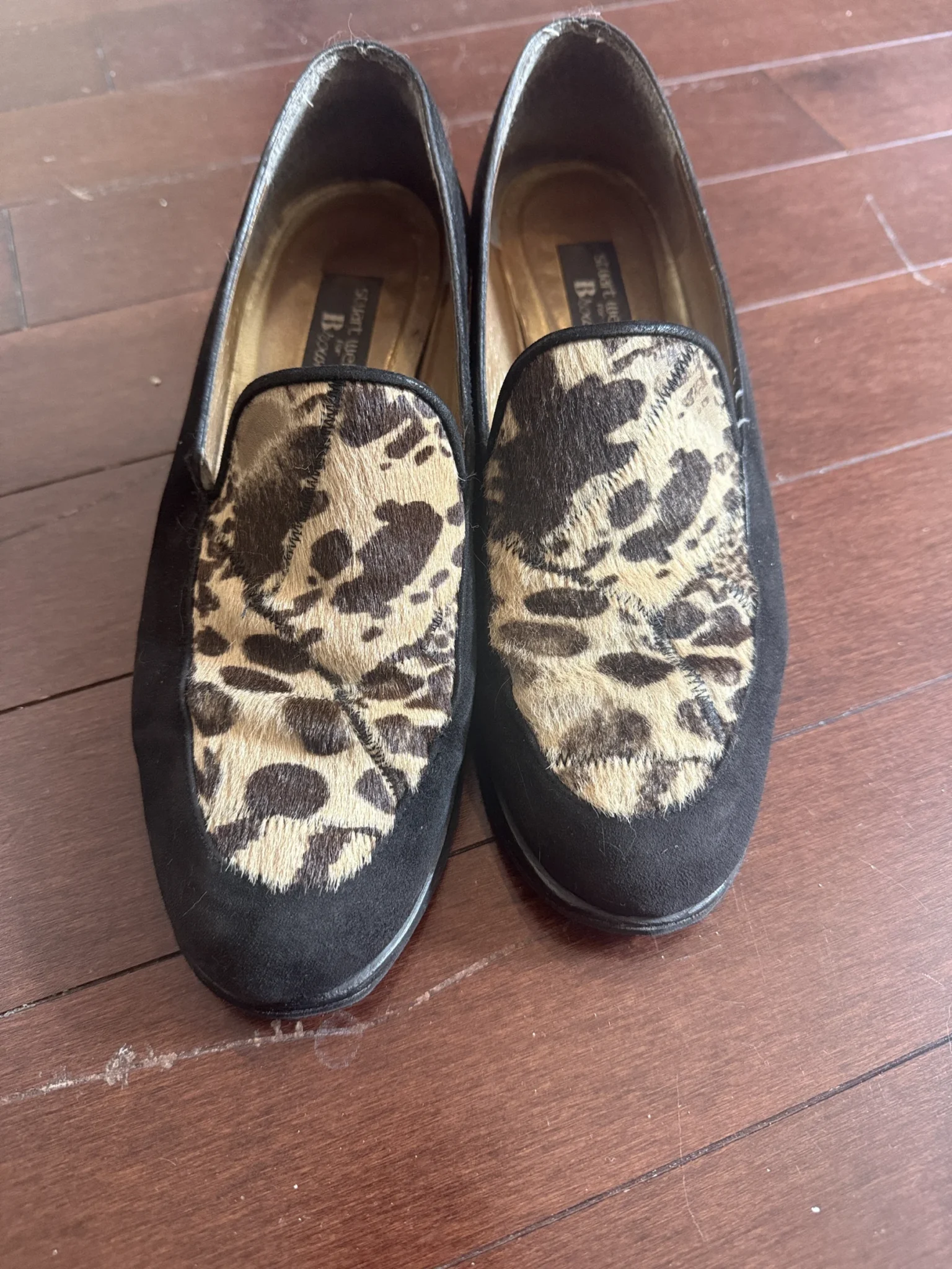 Image for Low-heeled loafers