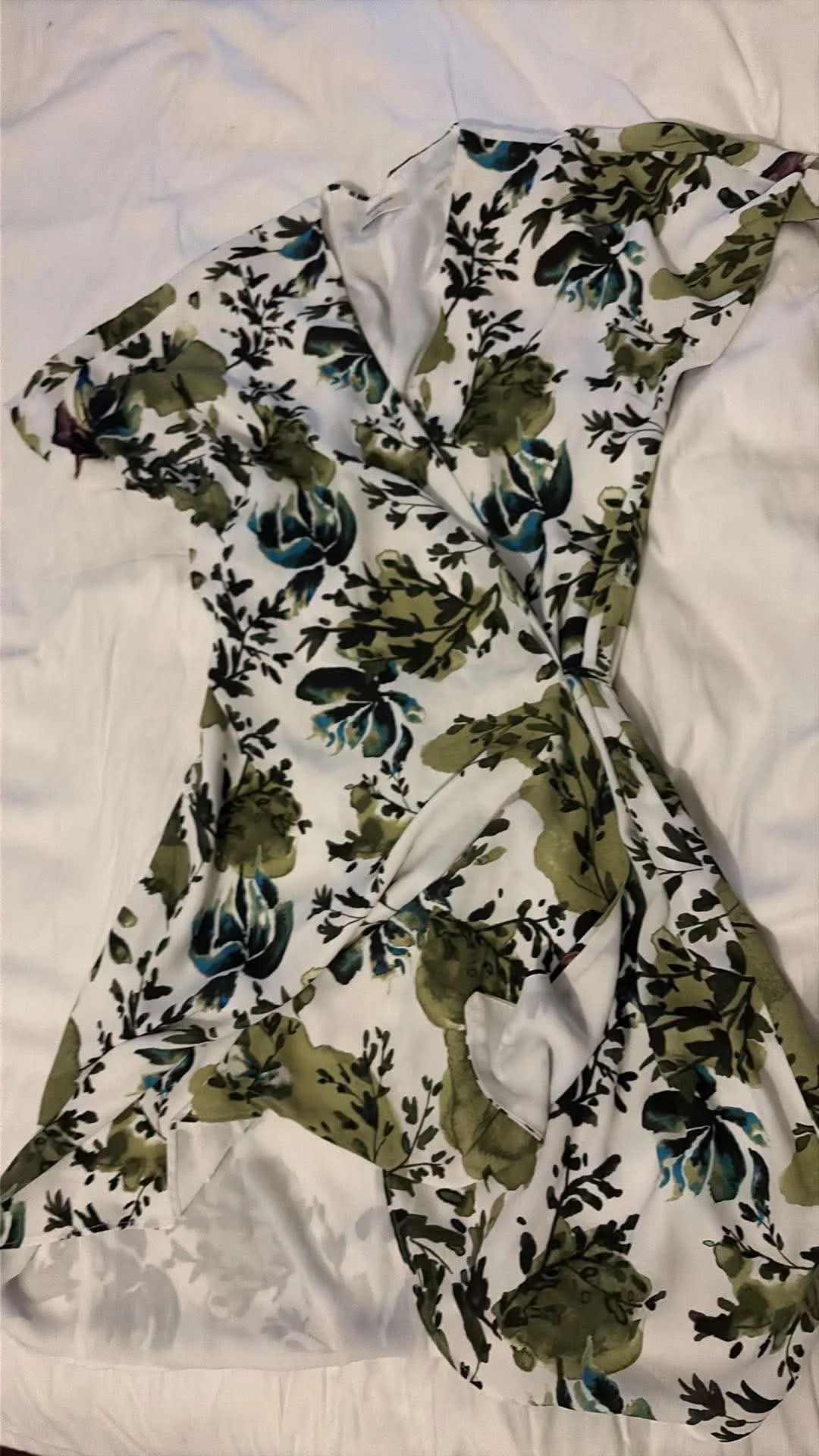 Babaton short crepe dress Aritzia seconde main