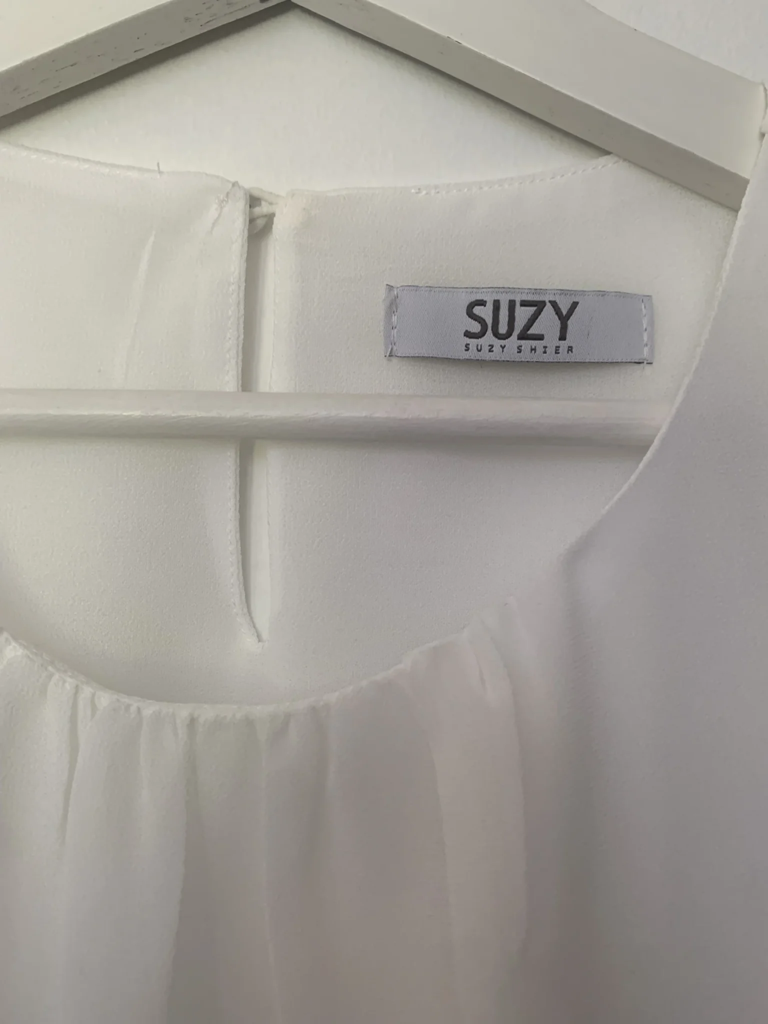 Image for Sleeveless blouse
